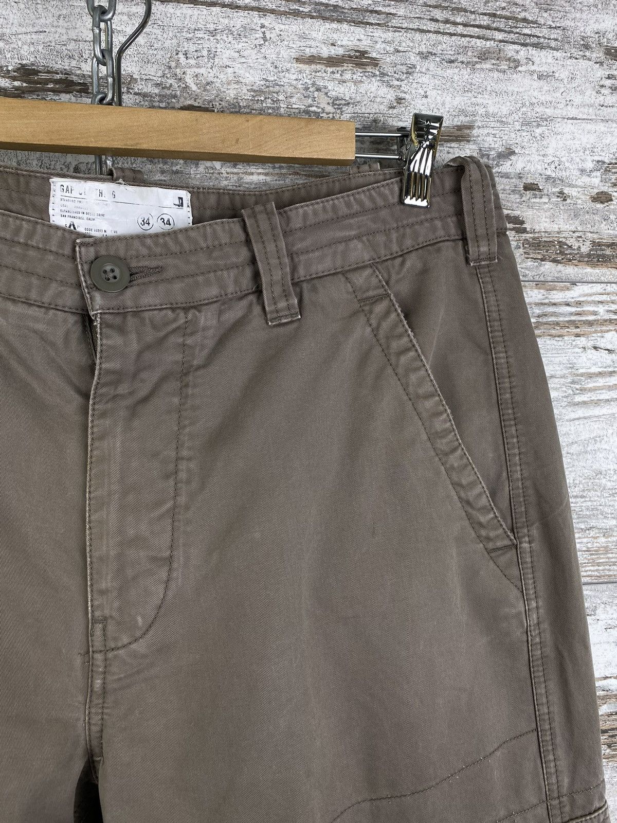 Gap × Vintage Mens Vintage Gap Cargo Pants streetwear y2k army Rare hype Size US 34 / EU 50 - 6 Thumbnail