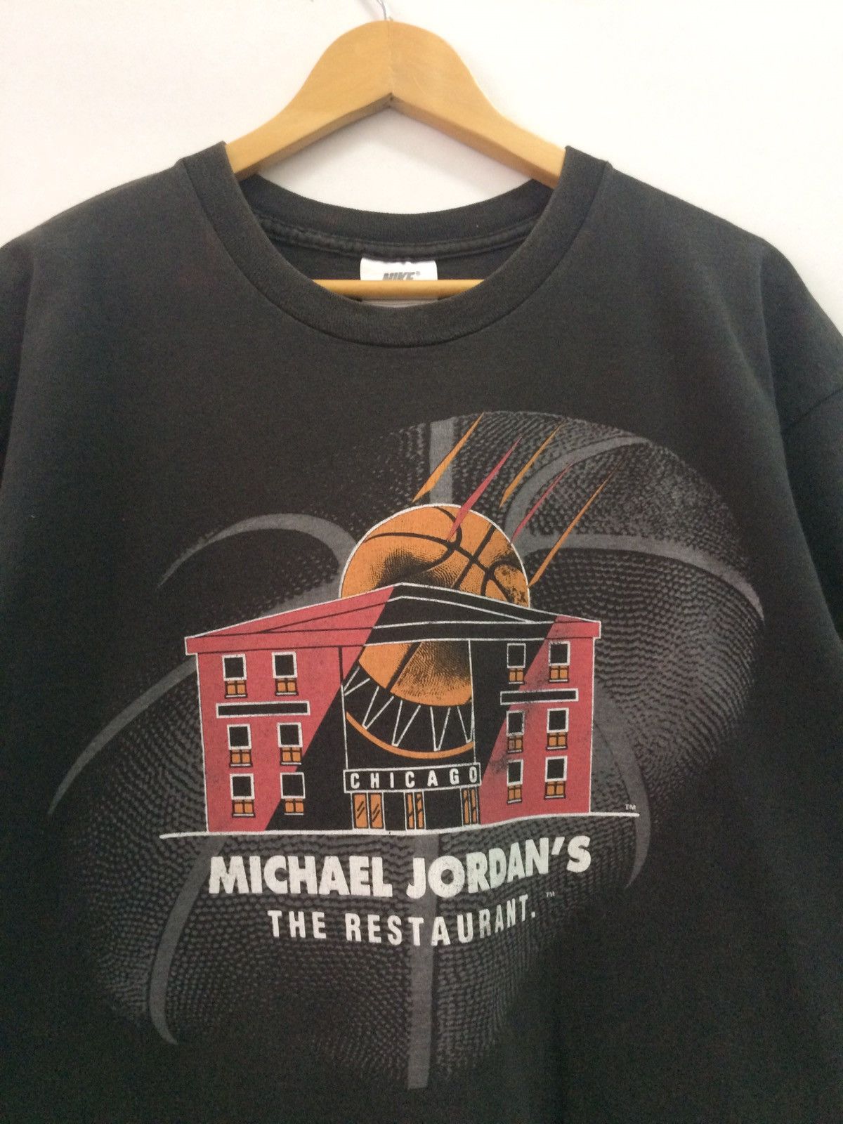 NBA × Nike × Vintage Vintage Nike Michael Jordan’s Shirt Size US L / EU 52-54 / 3 - 2 Thumbnail