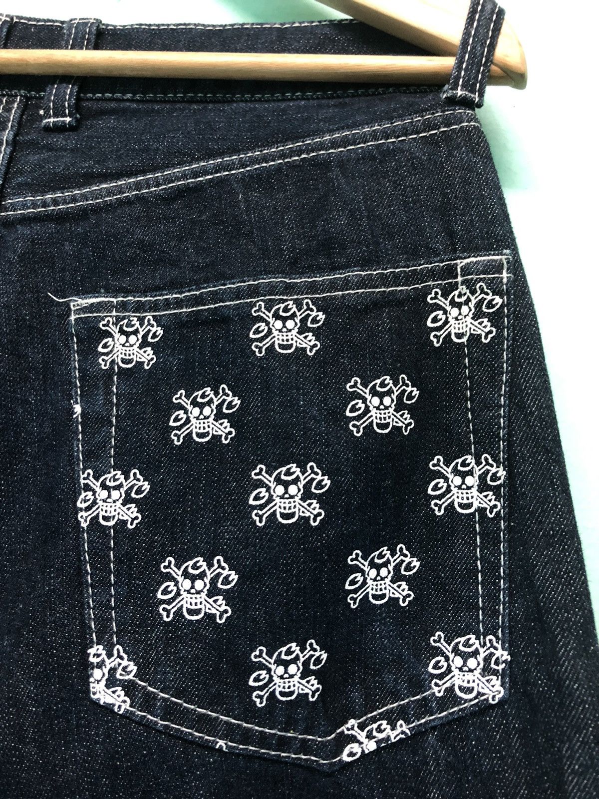 Japanese Brand × One Piece × Vintage VINTAGE ONE PIECE JAPANESE ANIME BLUE DENIM JEANS Size US 31 - 9 Thumbnail