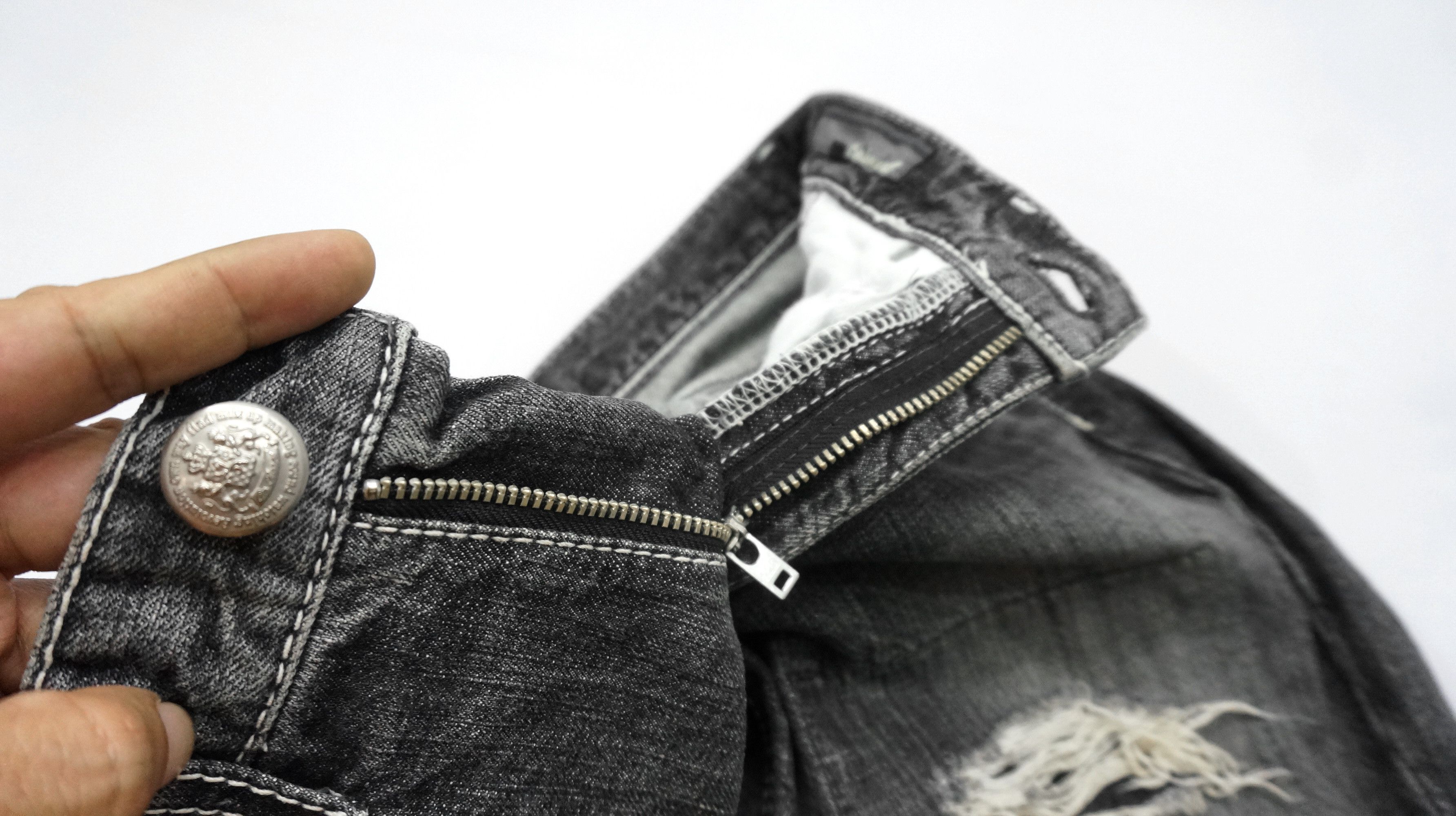 Other Vintage ONBOARD Japan Distressed Lowrise Jeans Size US 30 / EU 46 - 22 Thumbnail