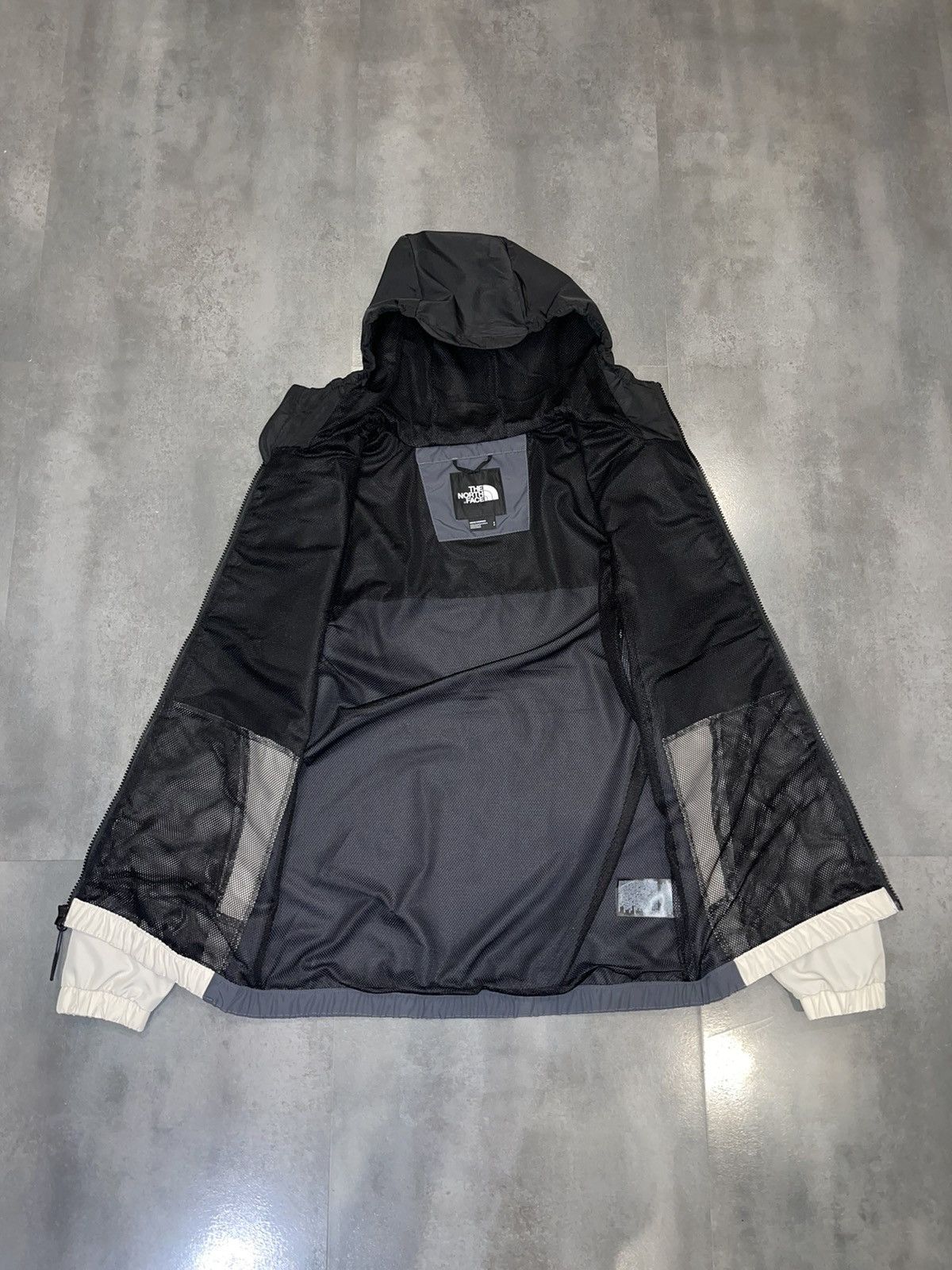 The North Face !DSWT! The North Face Multicolor Windbreaker Hooded Jacket Size US S / EU 44-46 / 1 - 14 Thumbnail