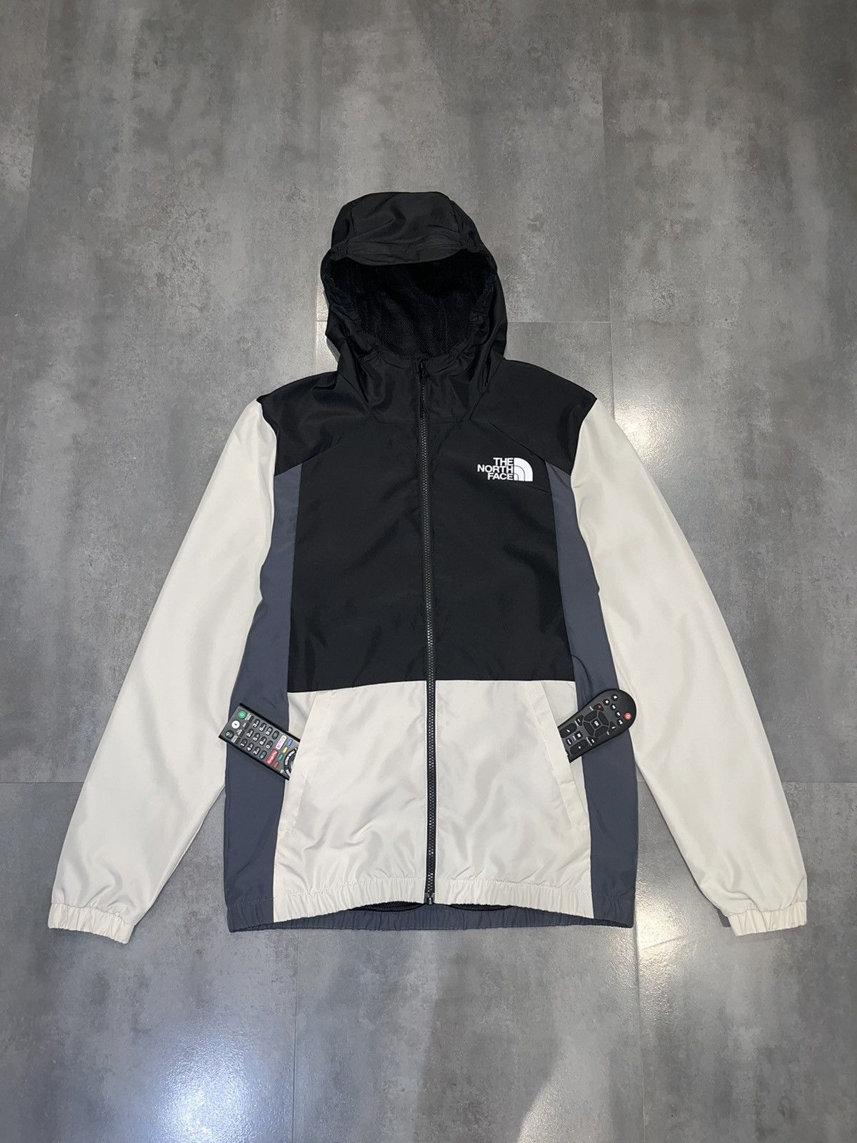 The North Face !DSWT! The North Face Multicolor Windbreaker Hooded Jacket Size US S / EU 44-46 / 1 - 8 Thumbnail