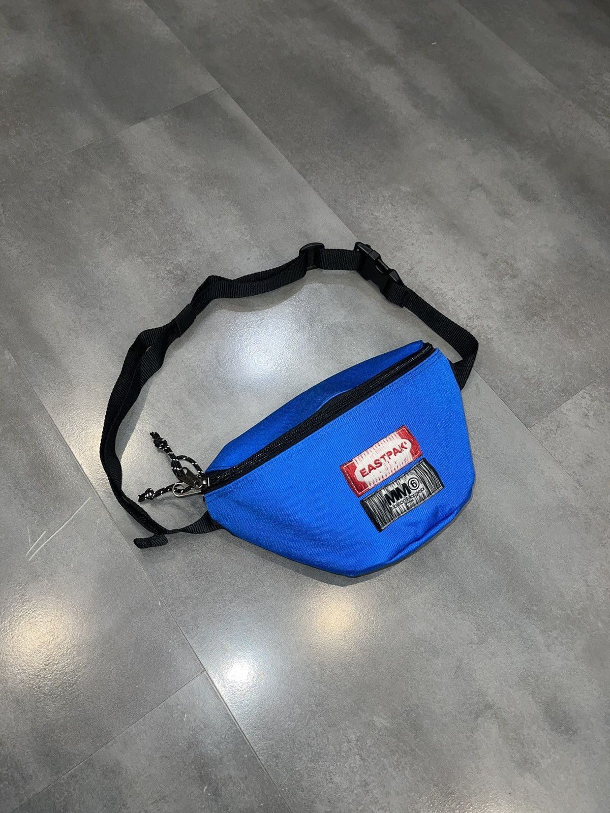 Eastpak × Maison Margiela !DS! Maison Margiela X Eastpak Reversible Blue Grey Bumbag Size ONE SIZE - 6 Thumbnail