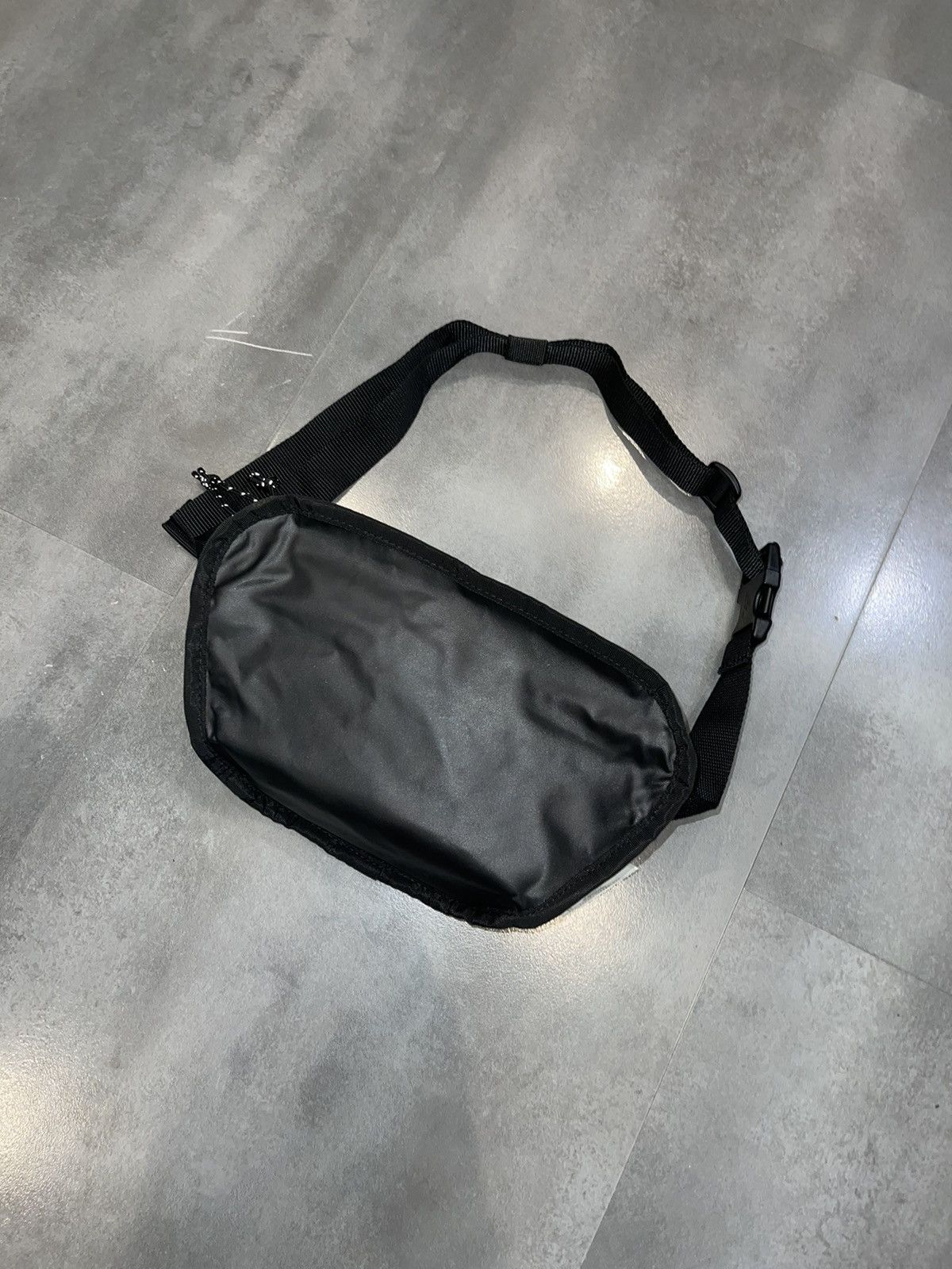 Eastpak × Maison Margiela !DS! Maison Margiela X Eastpak Reversible Blue Grey Bumbag Size ONE SIZE - 15 Thumbnail