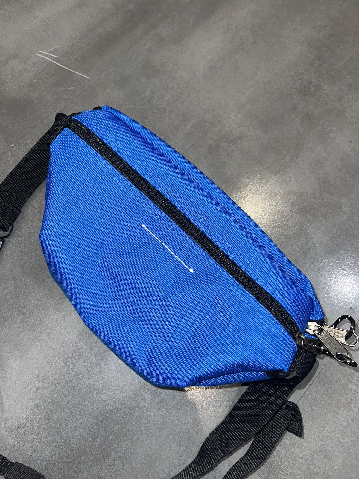Eastpak × Maison Margiela !DS! Maison Margiela X Eastpak Reversible Blue Grey Bumbag Size ONE SIZE - 11 Thumbnail