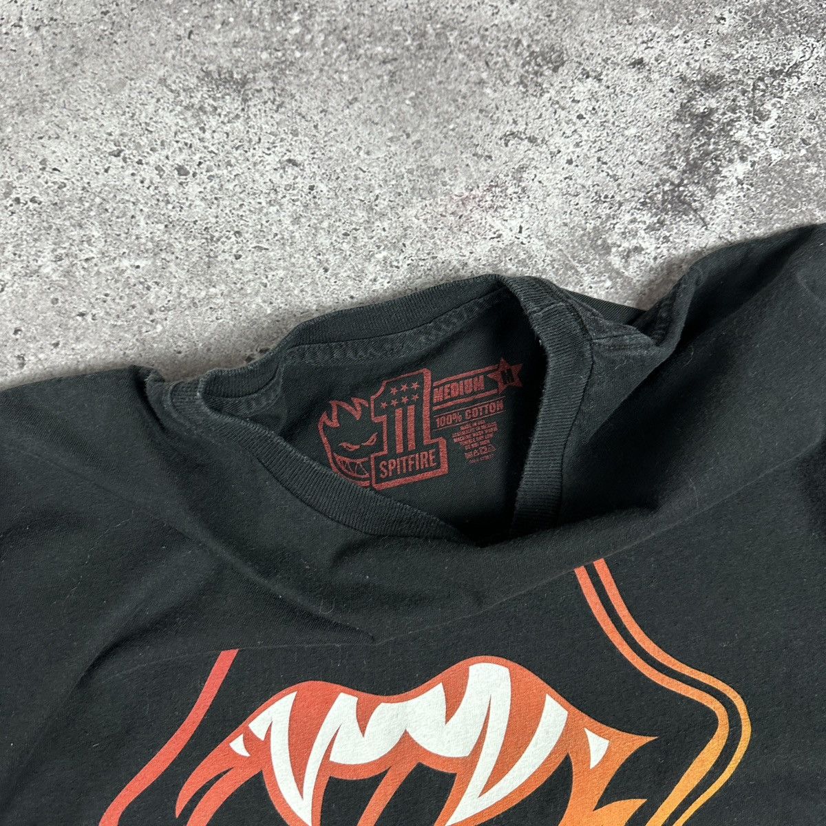 Spitfire Vintage 00s Spitfire Rolling Stones Flame logo tee y2k rock Size US M / EU 48-50 / 2 - 5 Thumbnail