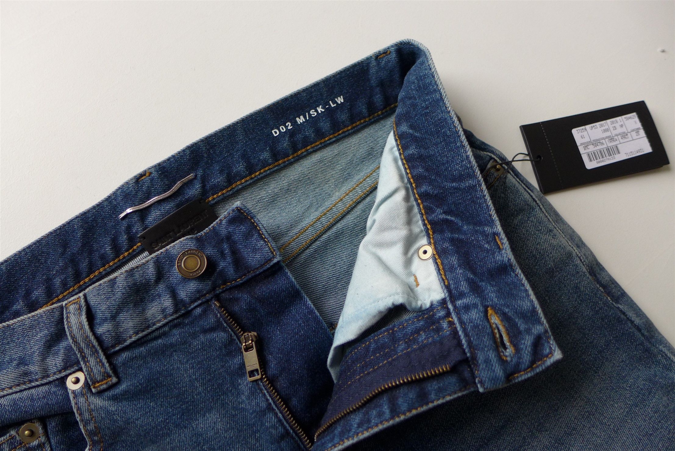 Saint Laurent Paris Saint Laurent FW18 D02 Jeans - Washed Blue Denim Size US 28 / EU 44 - 4 Thumbnail