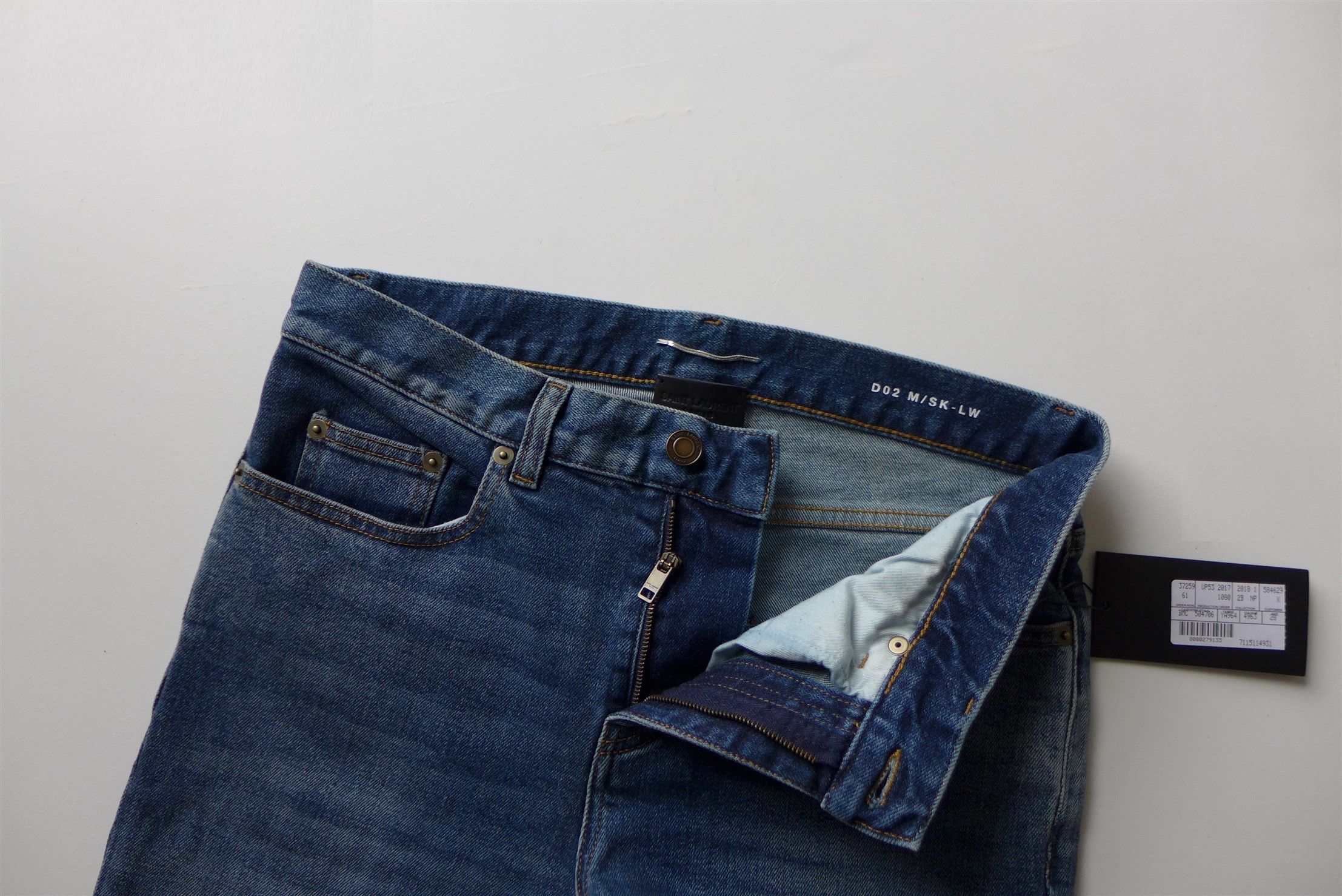 Saint Laurent Paris Saint Laurent FW18 D02 Jeans - Washed Blue Denim Size US 28 / EU 44 - 3 Thumbnail
