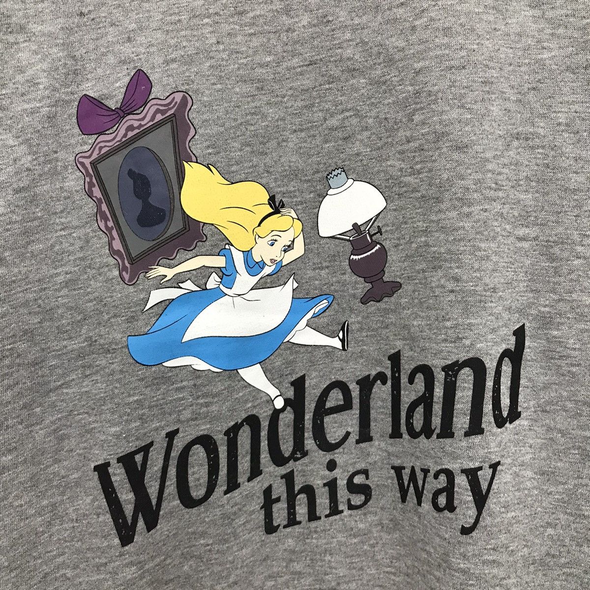 Cartoon Network × Disney × Vintage Vintage Alice In Wonderland Disney Cartoon Sweatshirt Size L / US 10 / IT 46 - 3 Thumbnail