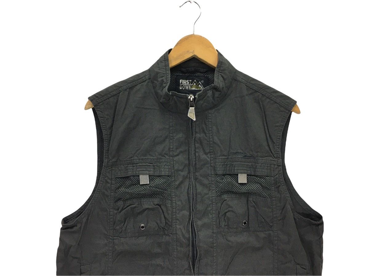 Japanese Brand Vintage First Down Multiple Pocket Tectical Vest Jacket Size US M / EU 48-50 / 2 - 2 Thumbnail