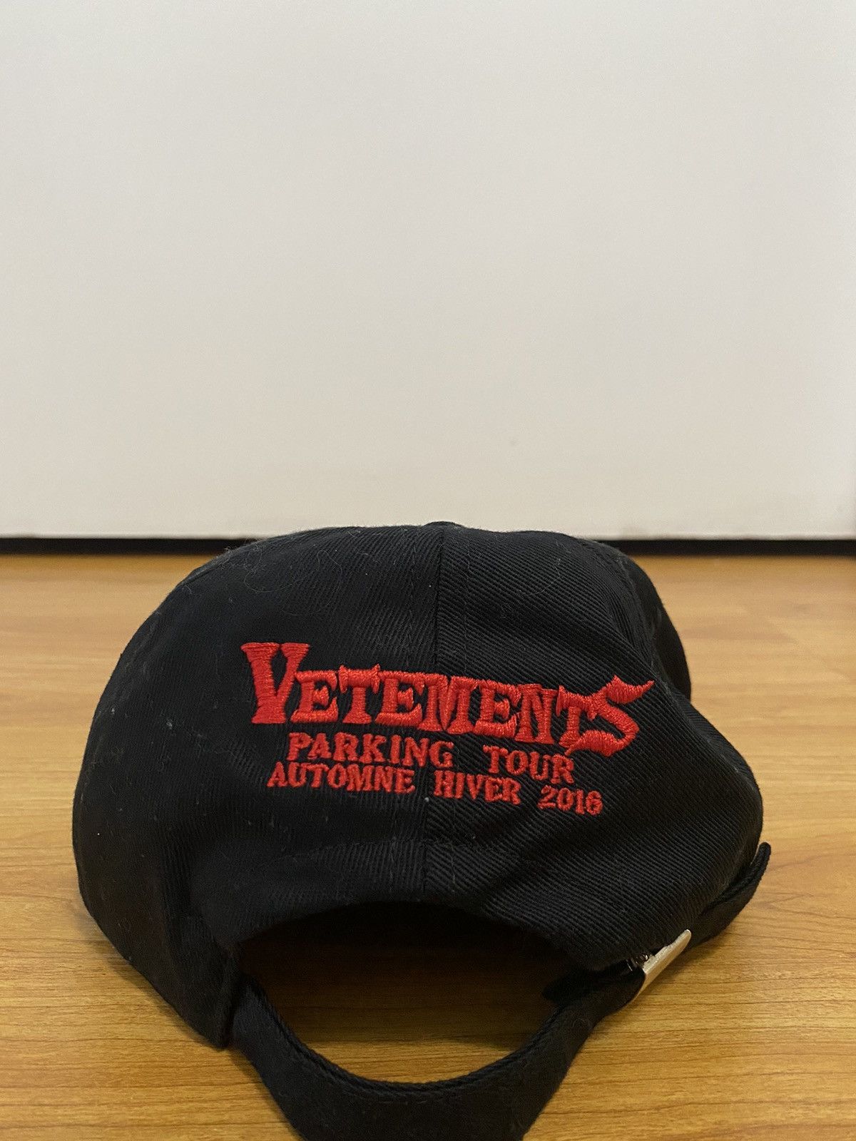 image of Vetements Parking Tour Strap Back Baseball Cap Aw 2016 in Black, Men's