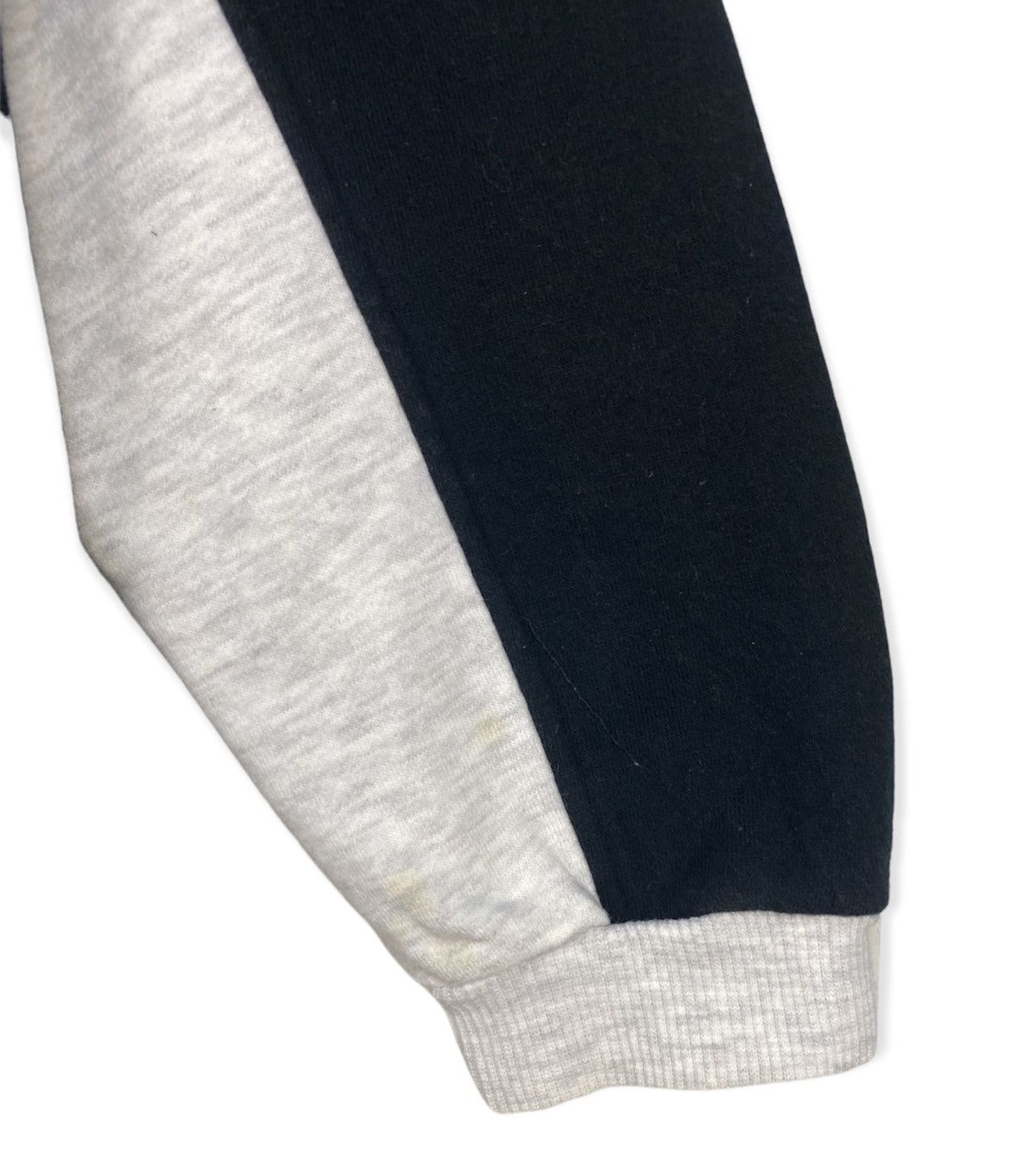 Ellesse Vintage Ellesse New Athletic Sweatshirt Size US L / EU 52-54 / 3 - 5 Thumbnail