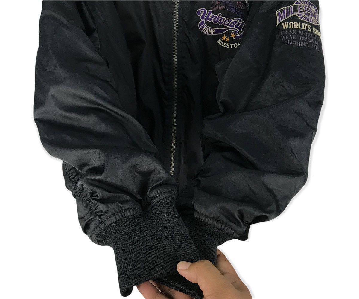 Vintage Vintage University Milestone Bomber Jacket Size US L / EU 52-54 / 3 - 5 Thumbnail