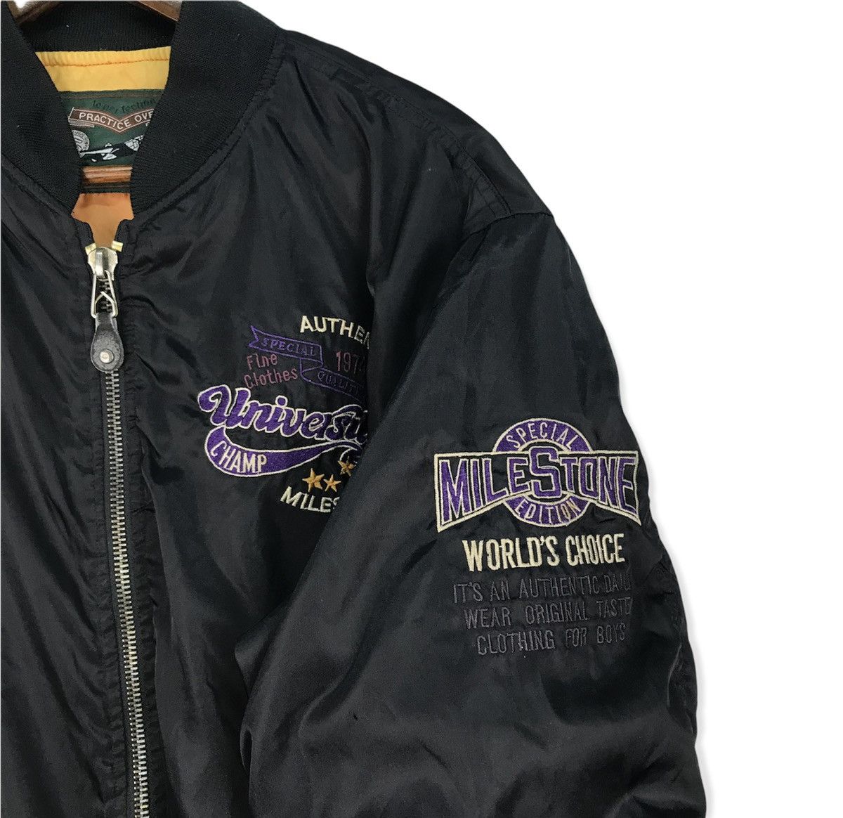 Vintage Vintage University Milestone Bomber Jacket Size US L / EU 52-54 / 3 - 3 Thumbnail