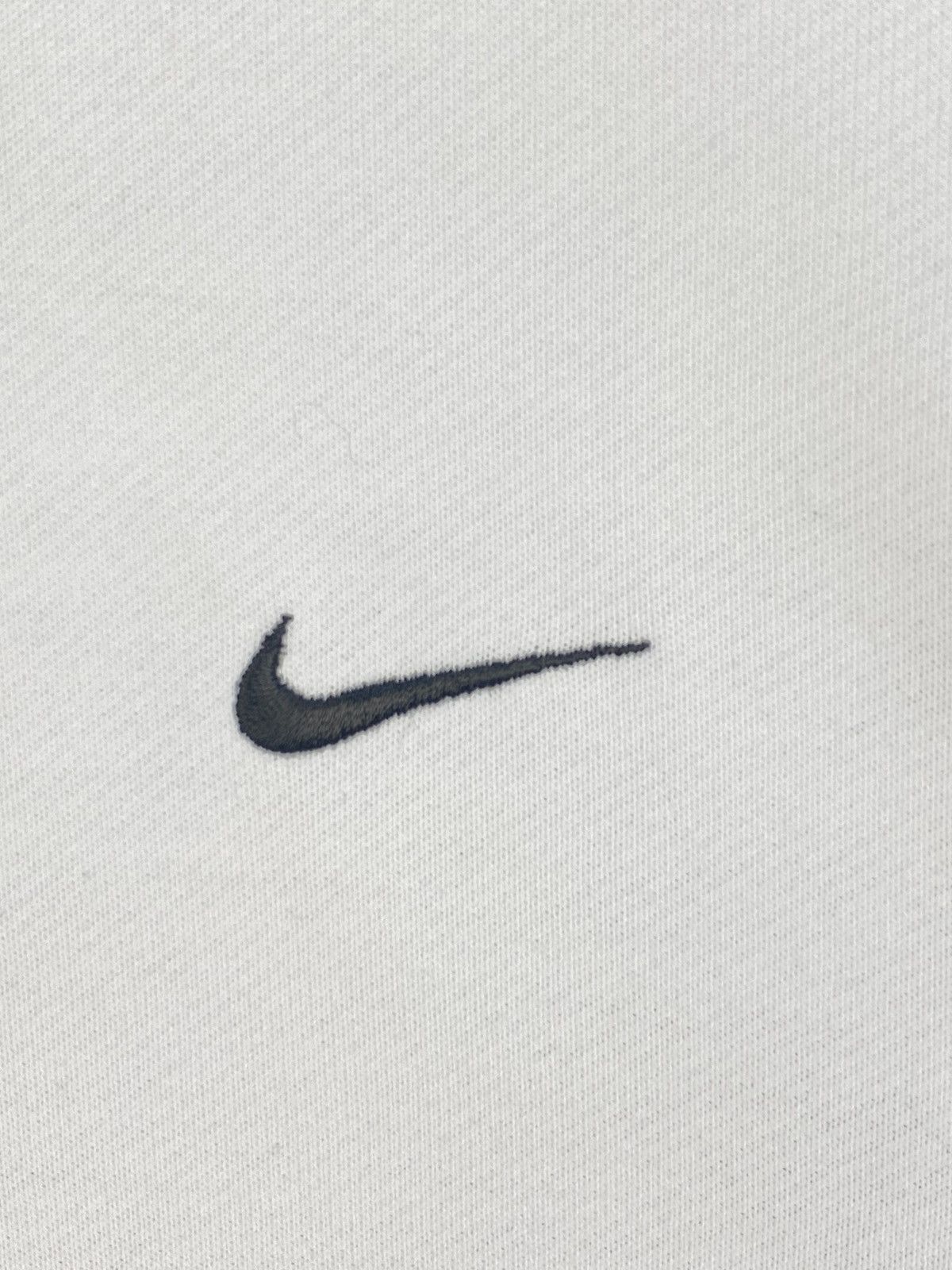 Nike Nike Small Logo Sweatshirt Size US XL / EU 56 / 4 - 5 Thumbnail