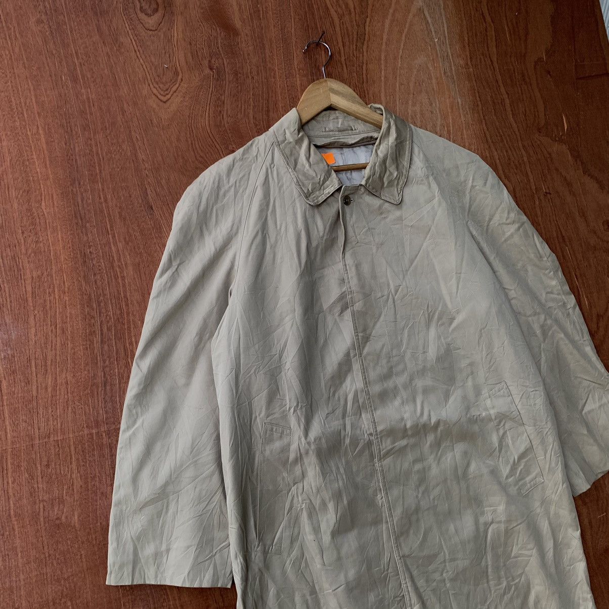 Yves Saint Laurent Authentic Yves Saint Laurent Trench Coat Fits S-M Size US M / EU 48-50 / 2 - 4 Thumbnail
