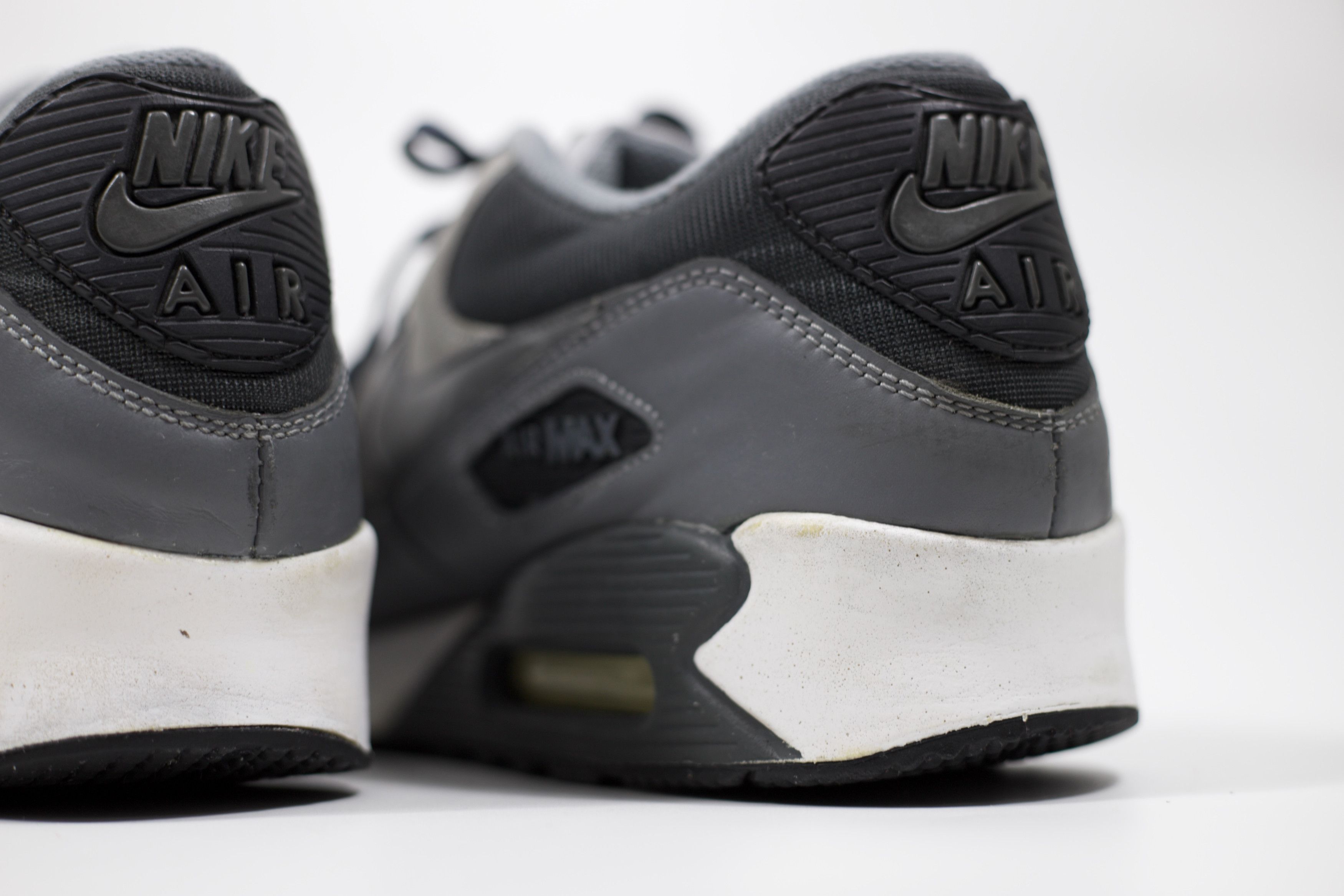 Nike Nike Air Max 90 Winter Premium Dark Grey Size US 11 / EU 44 - 10 Thumbnail