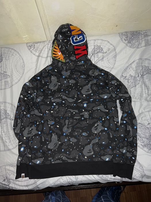 Bape shark hoodie hot sale space camo