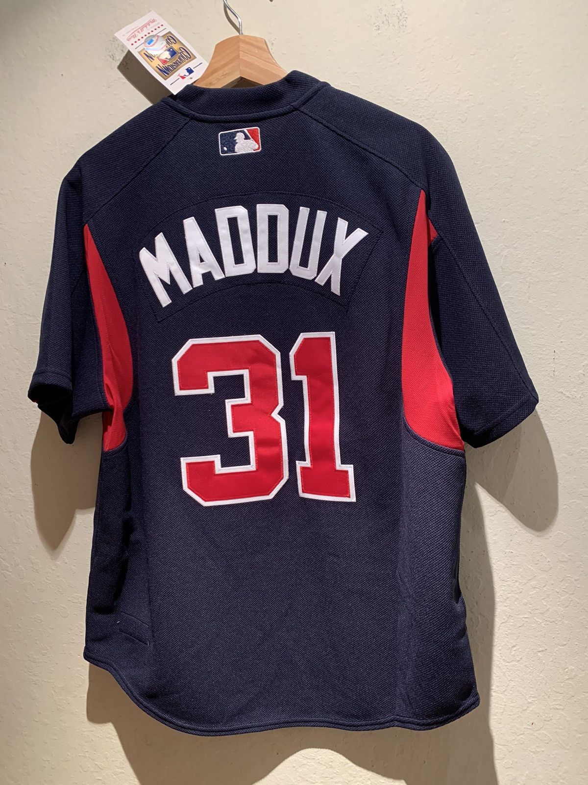 Cooperstown Collection × MLB × Mitchell & Ness *RARE* Mitchell & Ness Greg Maddux Atlanta Braves Jersey - L Size US L / EU 52-54 / 3 - 2 Thumbnail