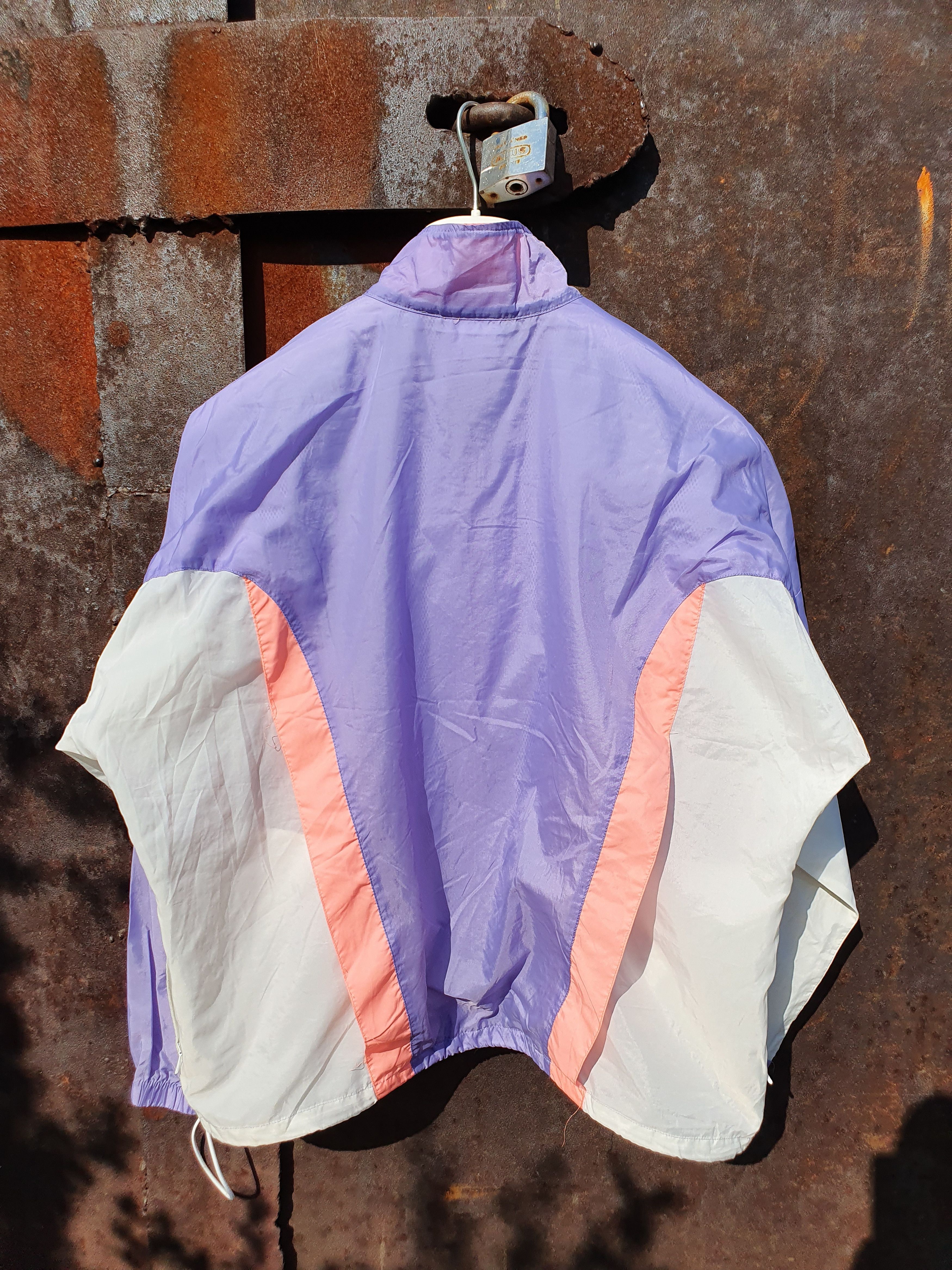 Nike × Vintage Vintage 90s NIKE Running Light Nylon Jacket Track Top Size US L / EU 52-54 / 3 - 8 Thumbnail