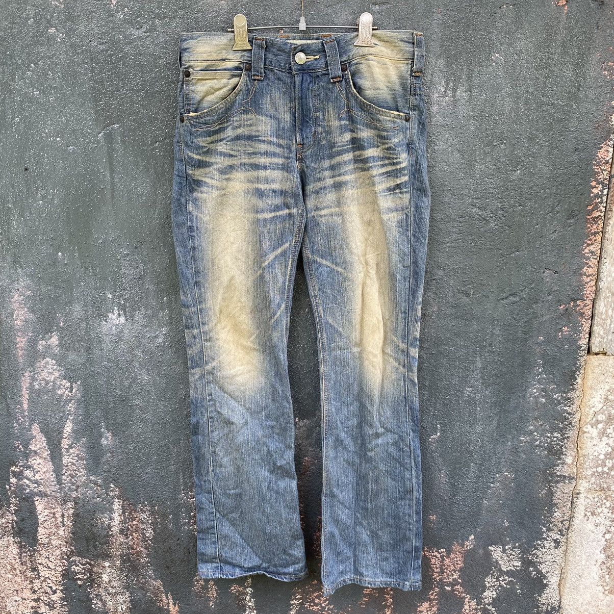Edwin Thrashed Vintage Edwin Navajo Flare ERD GRUNGE JEANS Size US 31 - 2 Thumbnail