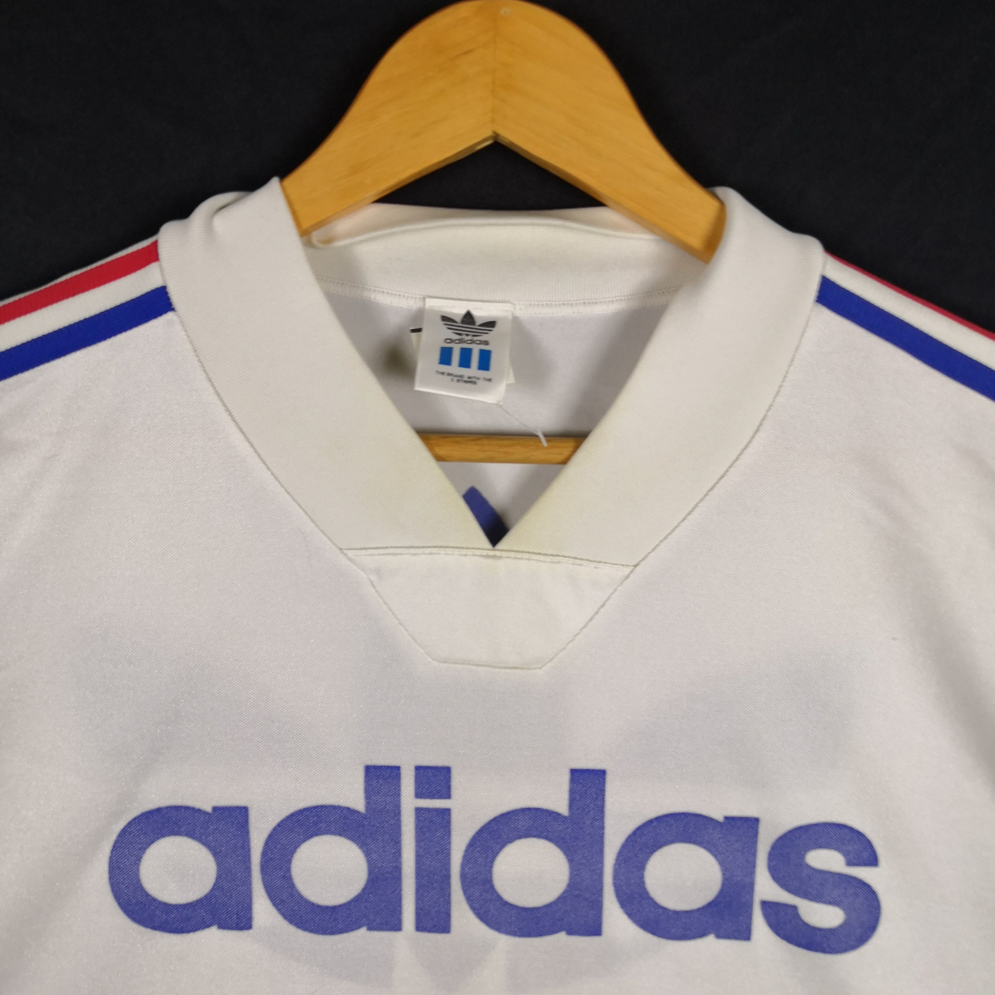 Adidas Vintage Adidas T-Shirt Trefoil Logo Adidas 56789 Size US L / EU 52-54 / 3 - 3 Thumbnail