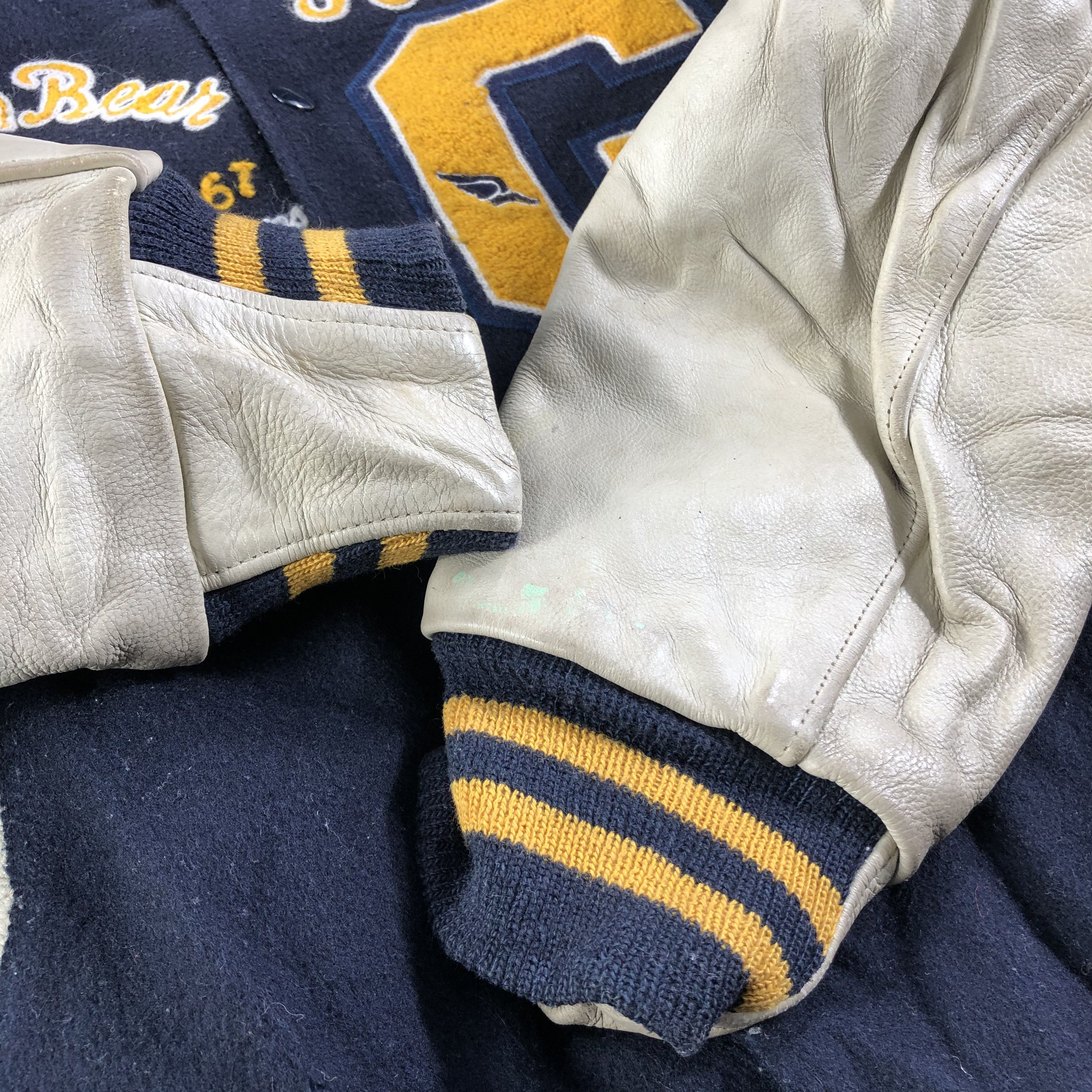 Golden Bear × Vintage Vintage Golden Bear Patchwork Letterman Varsity Jacket-JC178 Size US S / EU 44-46 / 1 - 4 Thumbnail