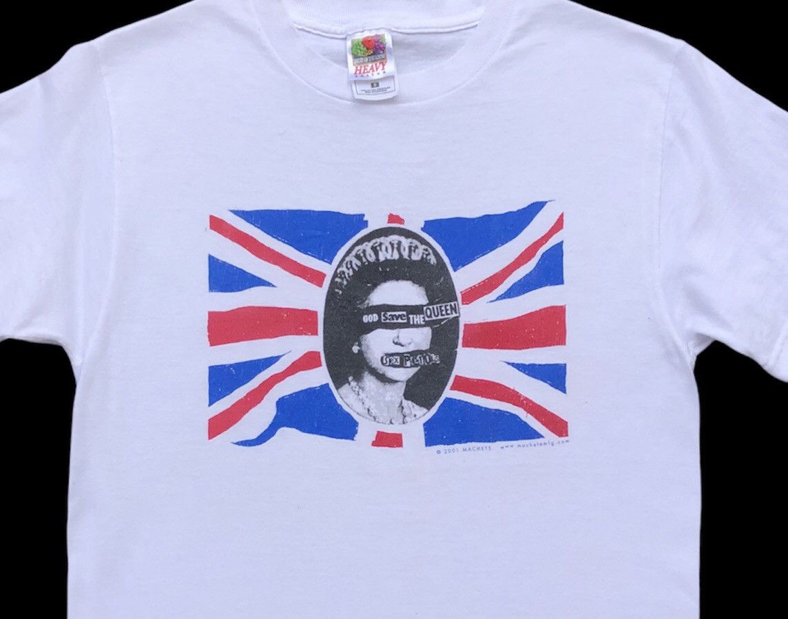 Band Tees 🔥Vintage 2001 SexPistols God Save The Queen T-shirt Size US S / EU 44-46 / 1 - 2 Thumbnail