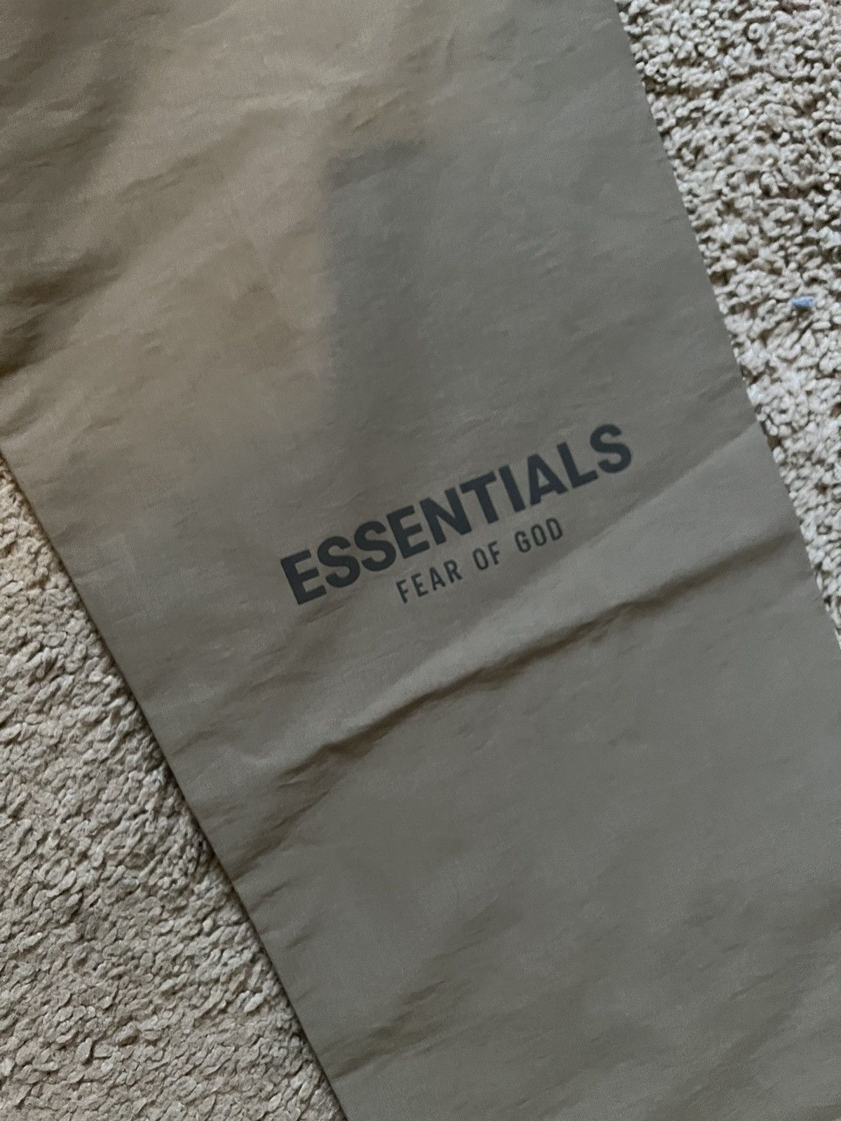 Fear of God Fear of God Essentials Track Pant Harvest XS Size US 28 / EU 44 - 3 Thumbnail