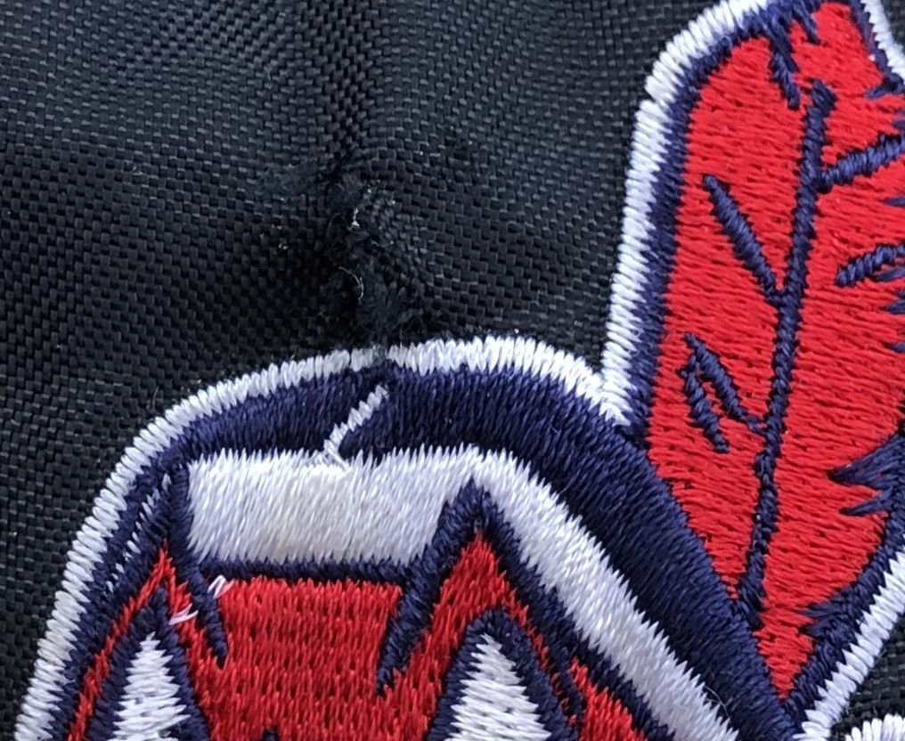 MLB Vtg 90’s MLB Cleveland Indians Like Puffer Season Jacket Size US M / EU 48-50 / 2 - 17 Thumbnail