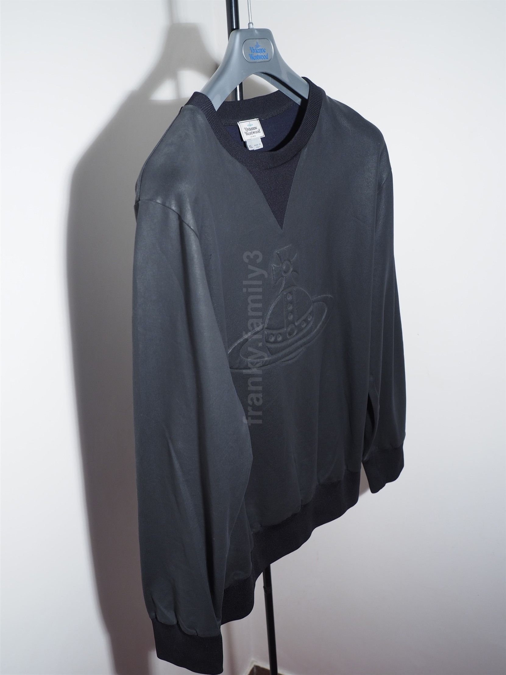 Vivienne Westwood black cotton waxed Orb Logo Jumper vivienne westwood Size US XL / EU 56 / 4 - 11 Thumbnail
