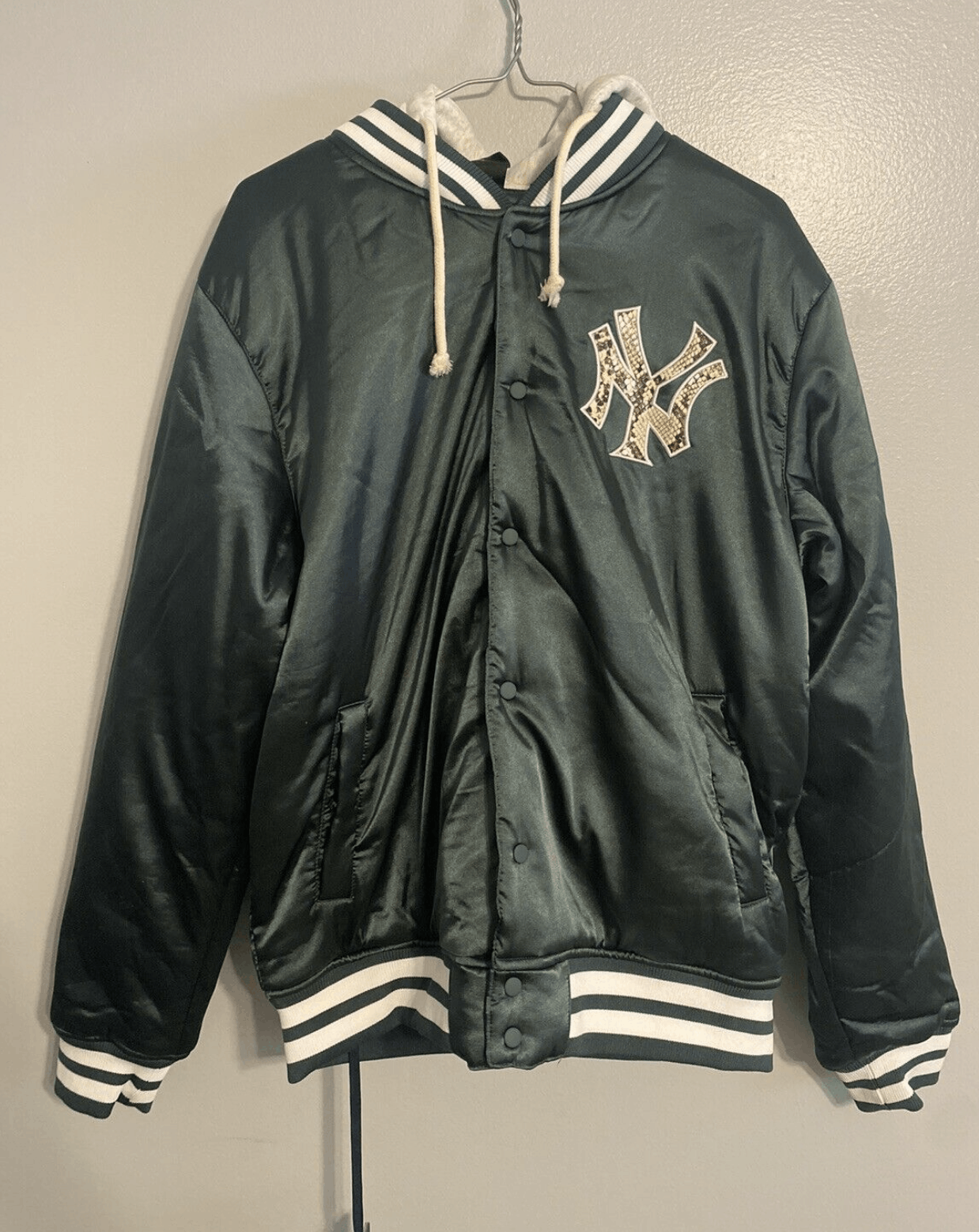 image of Kith For Major League Baseball New York Yankees Gorman in Green, Men's (Size Large)