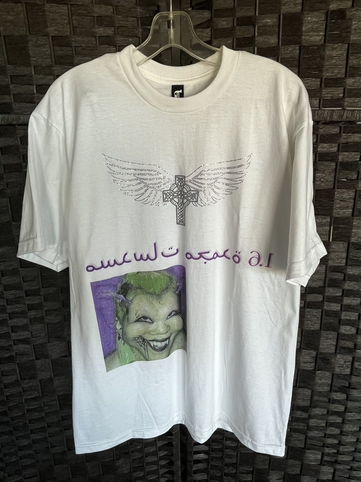 drain-gang-haunted-mound-yabujin-arabic-rhinestone-t-shirt-white-l