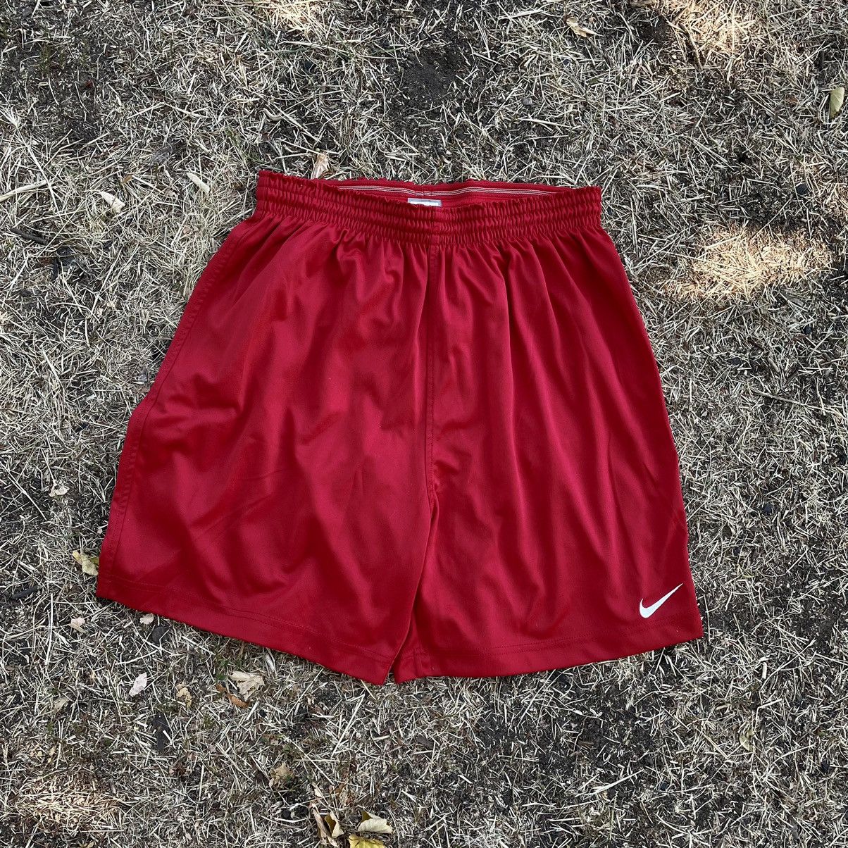Vintage Vintage Nike Swoosh Baggy Shorts Streetwear Skate Red 34 Size US 34 / EU 50 - 2 Thumbnail