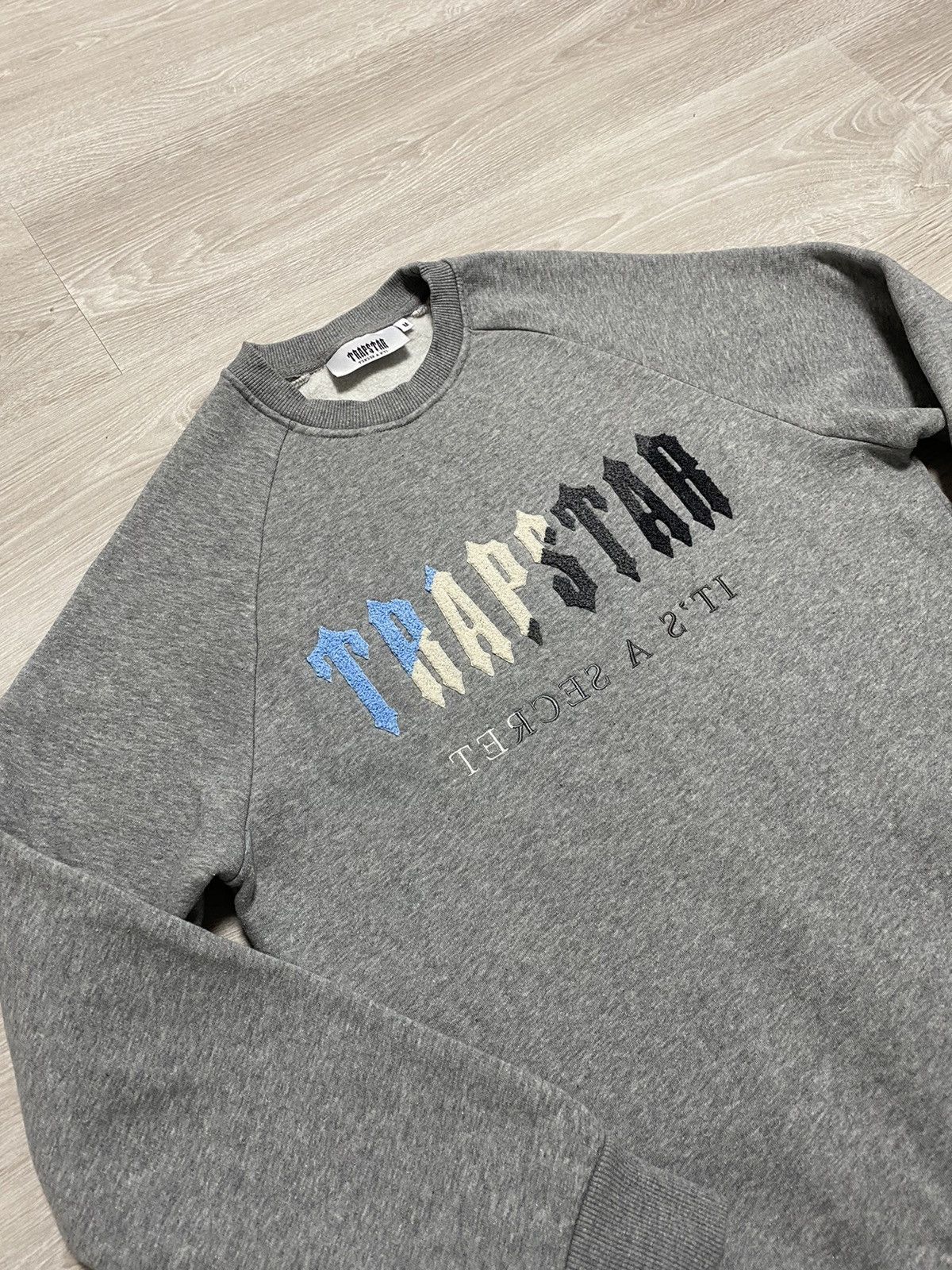 Trapstar London Trapstar Chenille Decoded Sweatshirt hype size M Size US M / EU 48-50 / 2 - 1 Thumbnail