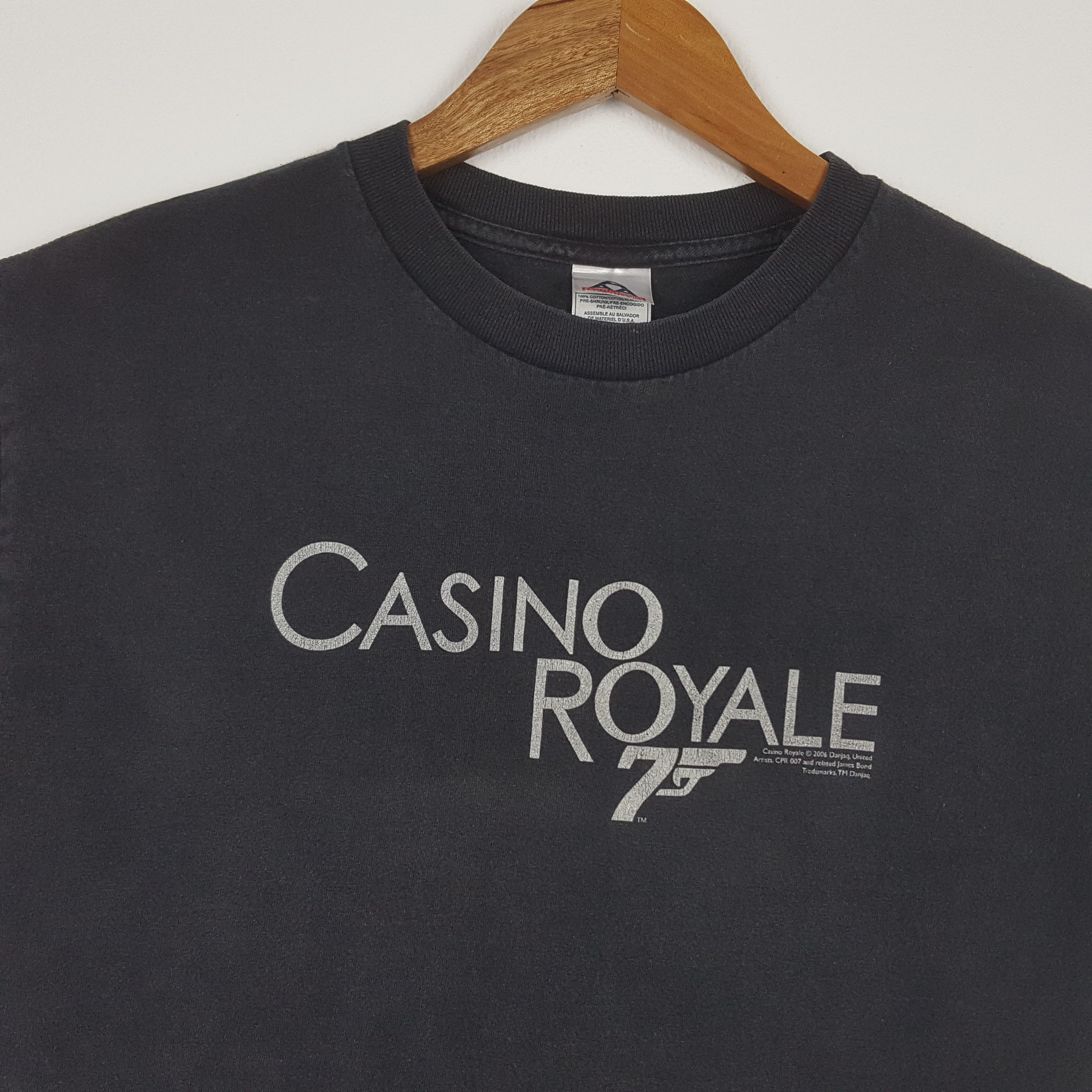 Vintage Vintage James Bond Casino Royals 2006 Movie Promo T-Shirt Size US M / EU 48-50 / 2 - 2 Thumbnail