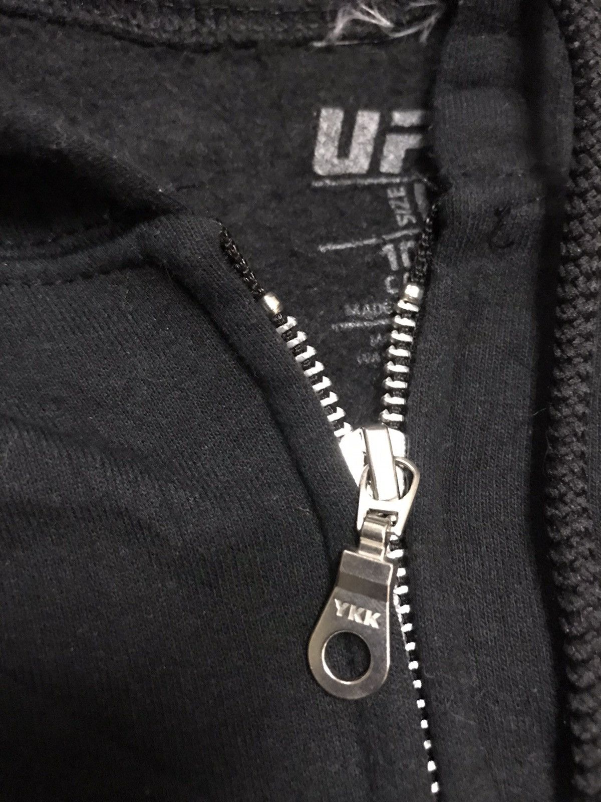 Ufc Hoodie zipper UFC Size US L / EU 52-54 / 3 - 4 Thumbnail