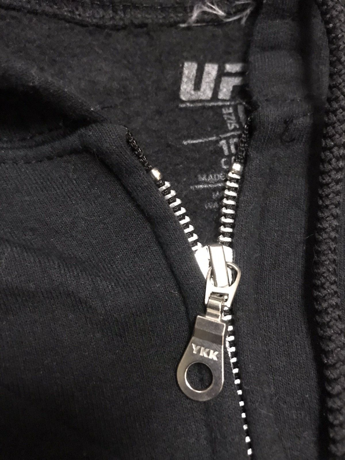 UFC Hoodie zipper UFC Size US L / EU 52-54 / 3 - 4 Thumbnail