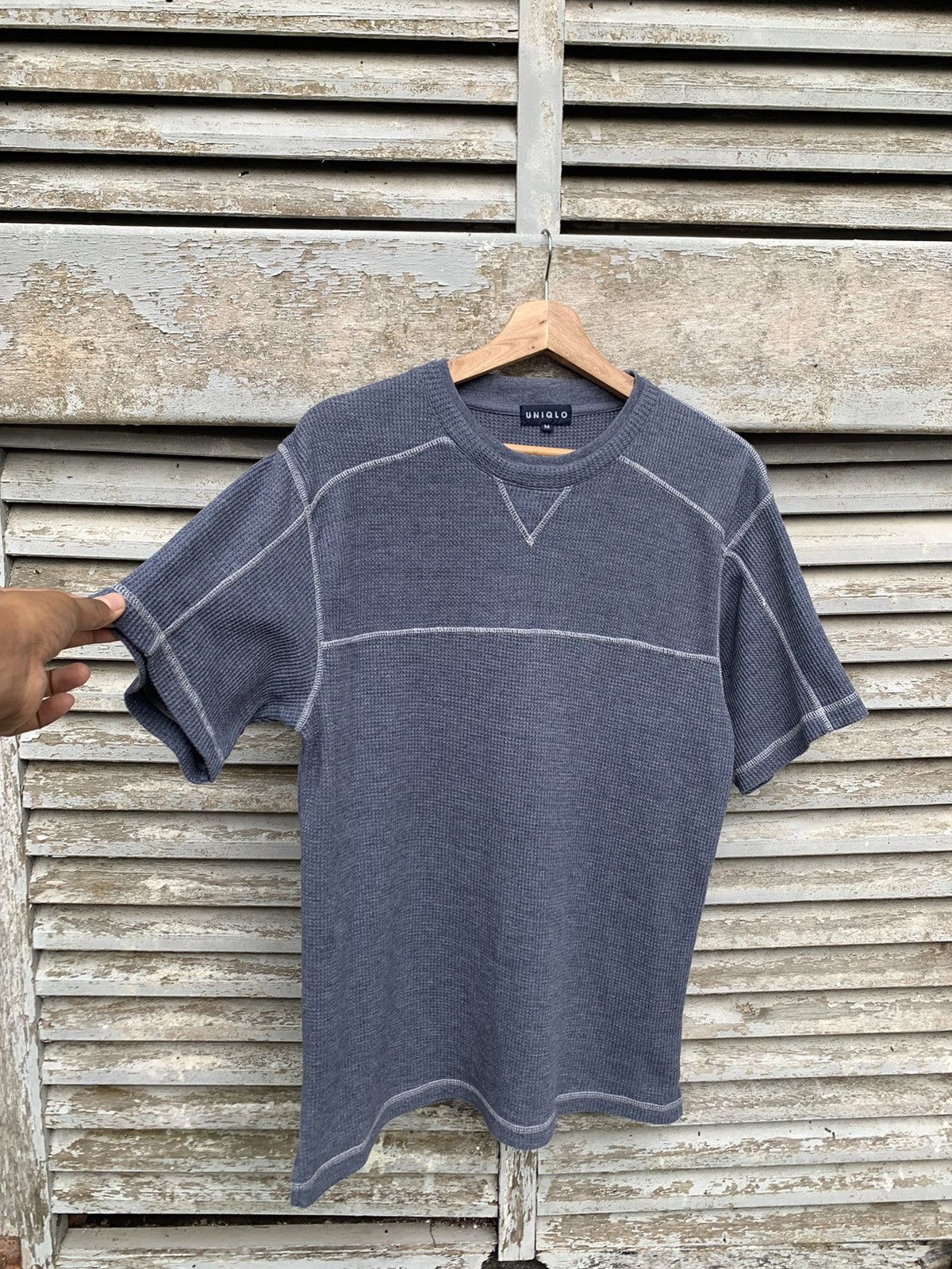 Vintage VINTAGE UNIQLO KNIT FABRIC TSHIRT Size US M / EU 48-50 / 2 - 5 Thumbnail