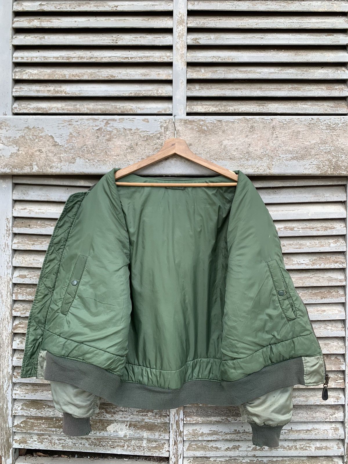 Vintage 🪖Vintage THRASHED MA-1 Man Intermediate Bomber Jacket Size US L / EU 52-54 / 3 - 7 Thumbnail