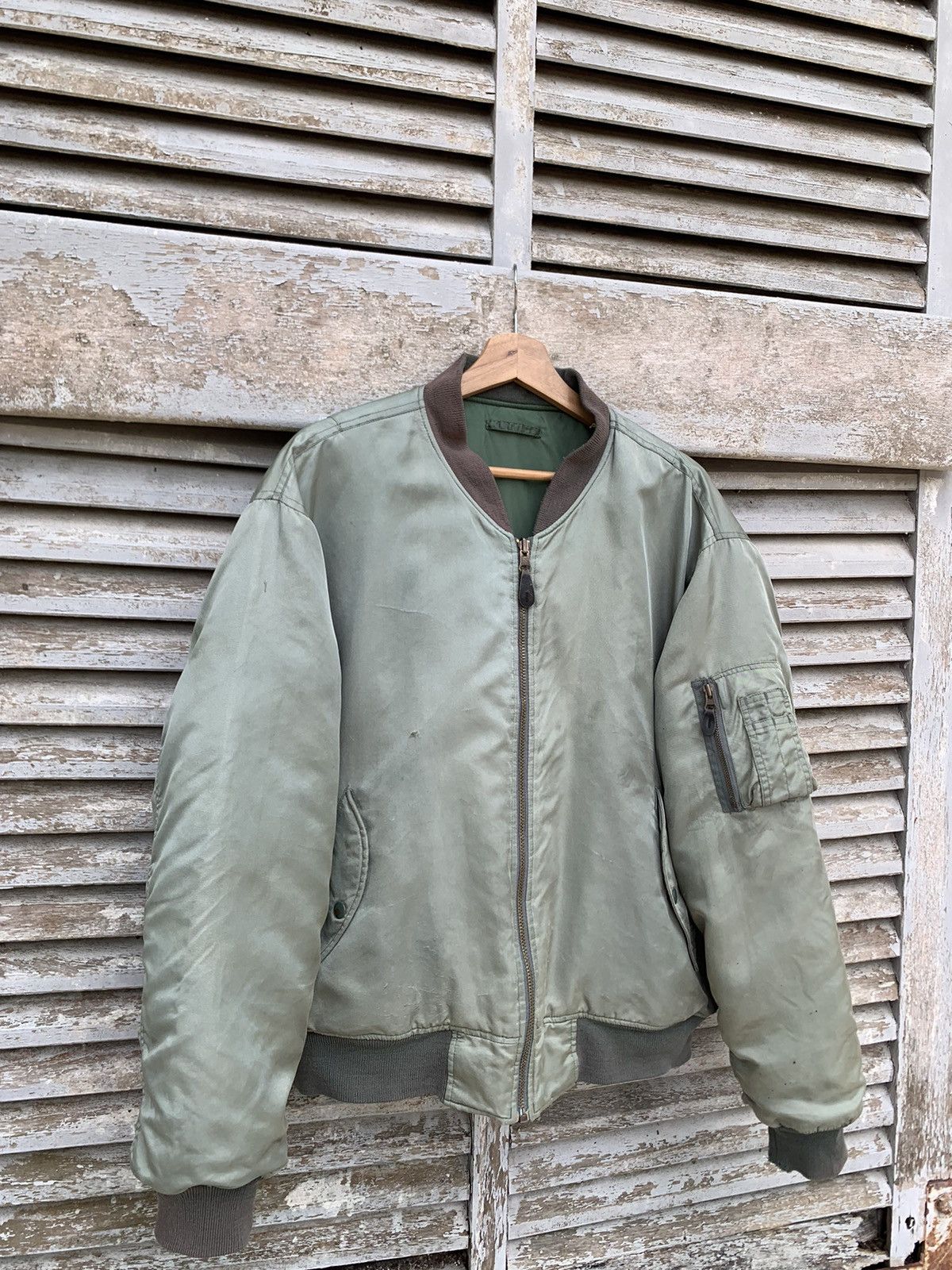 Vintage 🪖Vintage THRASHED MA-1 Man Intermediate Bomber Jacket Size US L / EU 52-54 / 3 - 4 Thumbnail