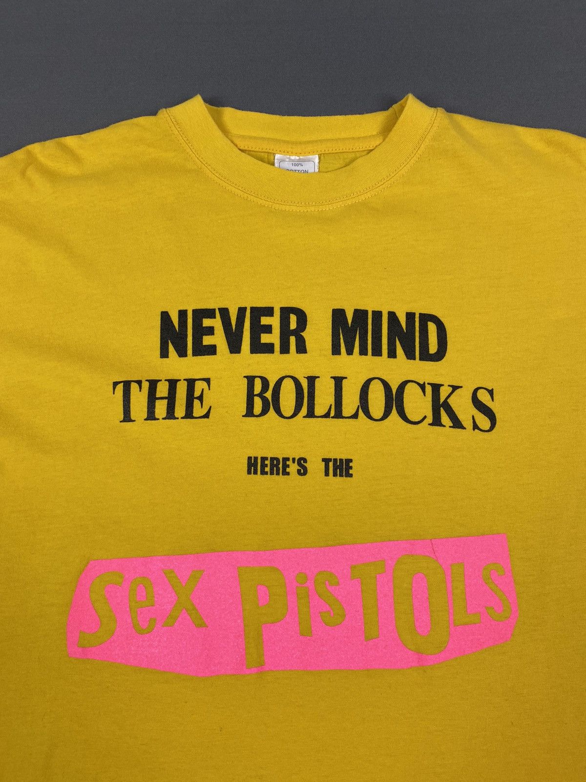 Band Tees 1990’s Vintage Sex Pistols “Never Mind The Bollocks“ T-Shirt Size US L / EU 52-54 / 3 - 2 Thumbnail