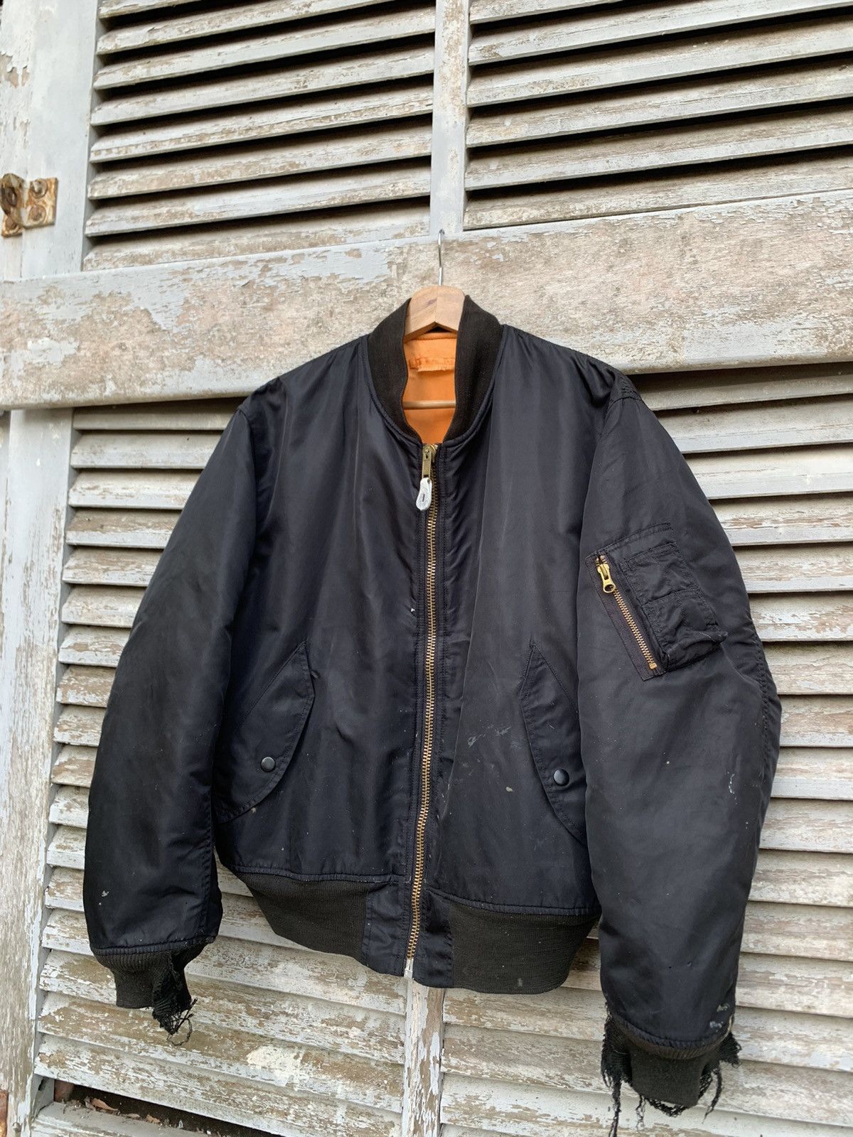 Vintage 👹Vintage THRASHED MA-1 Man Intermediate Bomber Jacket Size US M / EU 48-50 / 2 - 1 Thumbnail