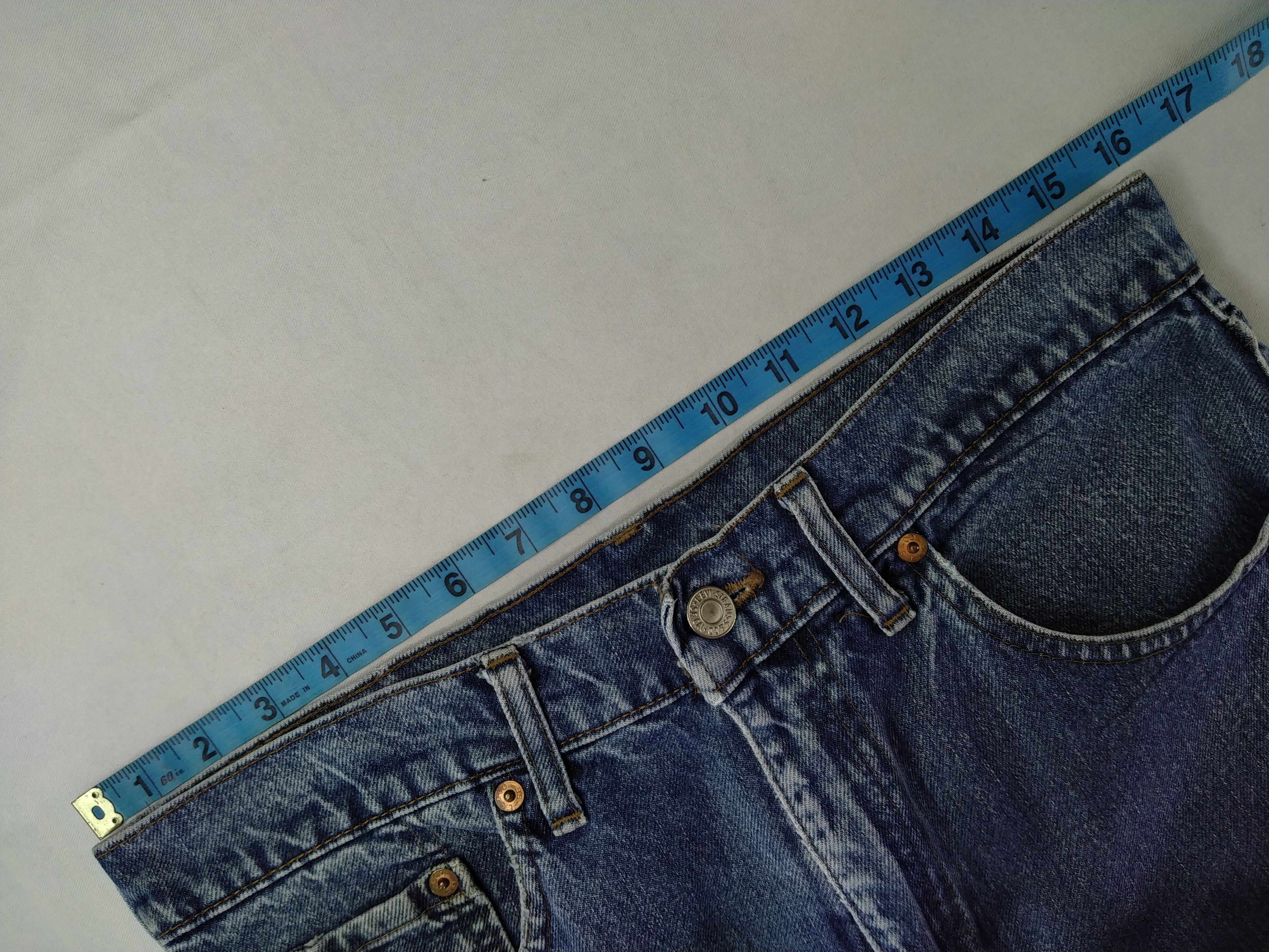 Levi's Blue Wash Vintage Levi's 509 Jeans 32x29 Denim -JN920 Size US 32 / EU 48 - 5 Thumbnail