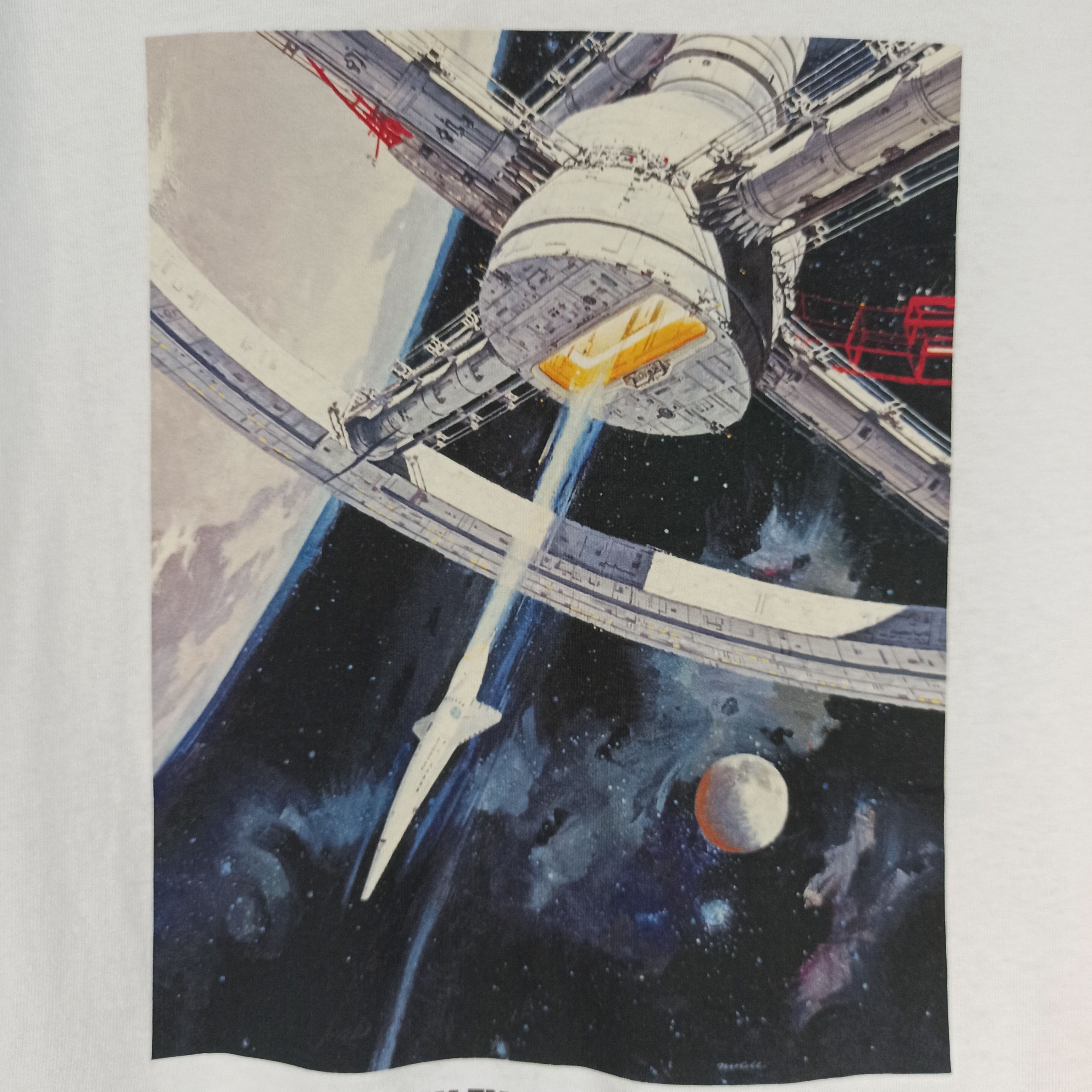 Japanese Brand 🔥STEAL🔥Stanley Kubrick’s 2001 A SPACE ODYSSEY X Gu T-shirt Size US L / EU 52-54 / 3 - 4 Thumbnail