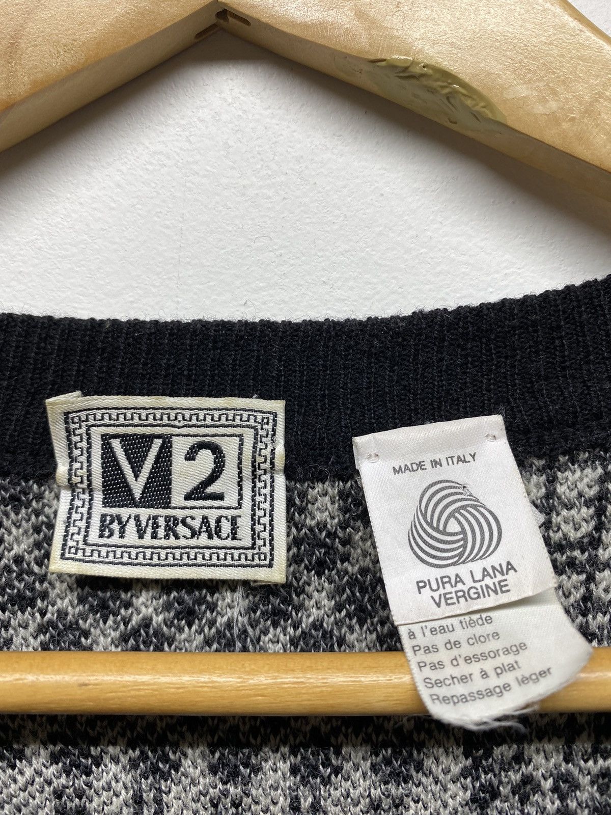 Versace × Vintage Crazy Vintage 90s Versace V2 Vest Designer Made in Italy Size US S / EU 44-46 / 1 - 3 Thumbnail