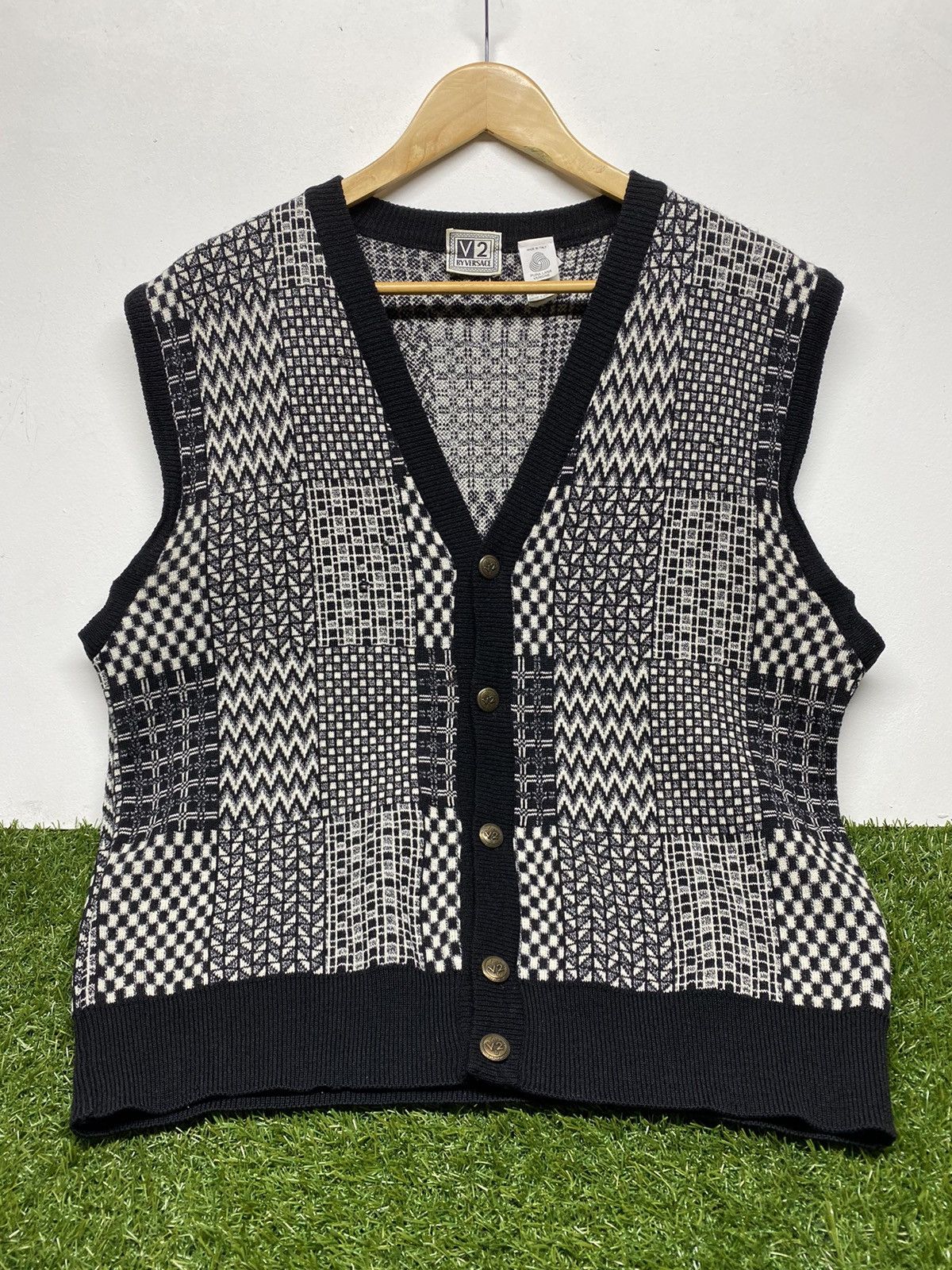 Versace × Vintage Crazy Vintage 90s Versace V2 Vest Designer Made in Italy Size US S / EU 44-46 / 1 - 1 Thumbnail