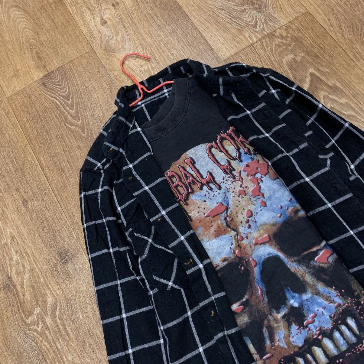 Vintage Vintage 90s Graphic Tee Plaid Overshirt Grunge Streetwear S Size US S / EU 44-46 / 1 - 5 Thumbnail