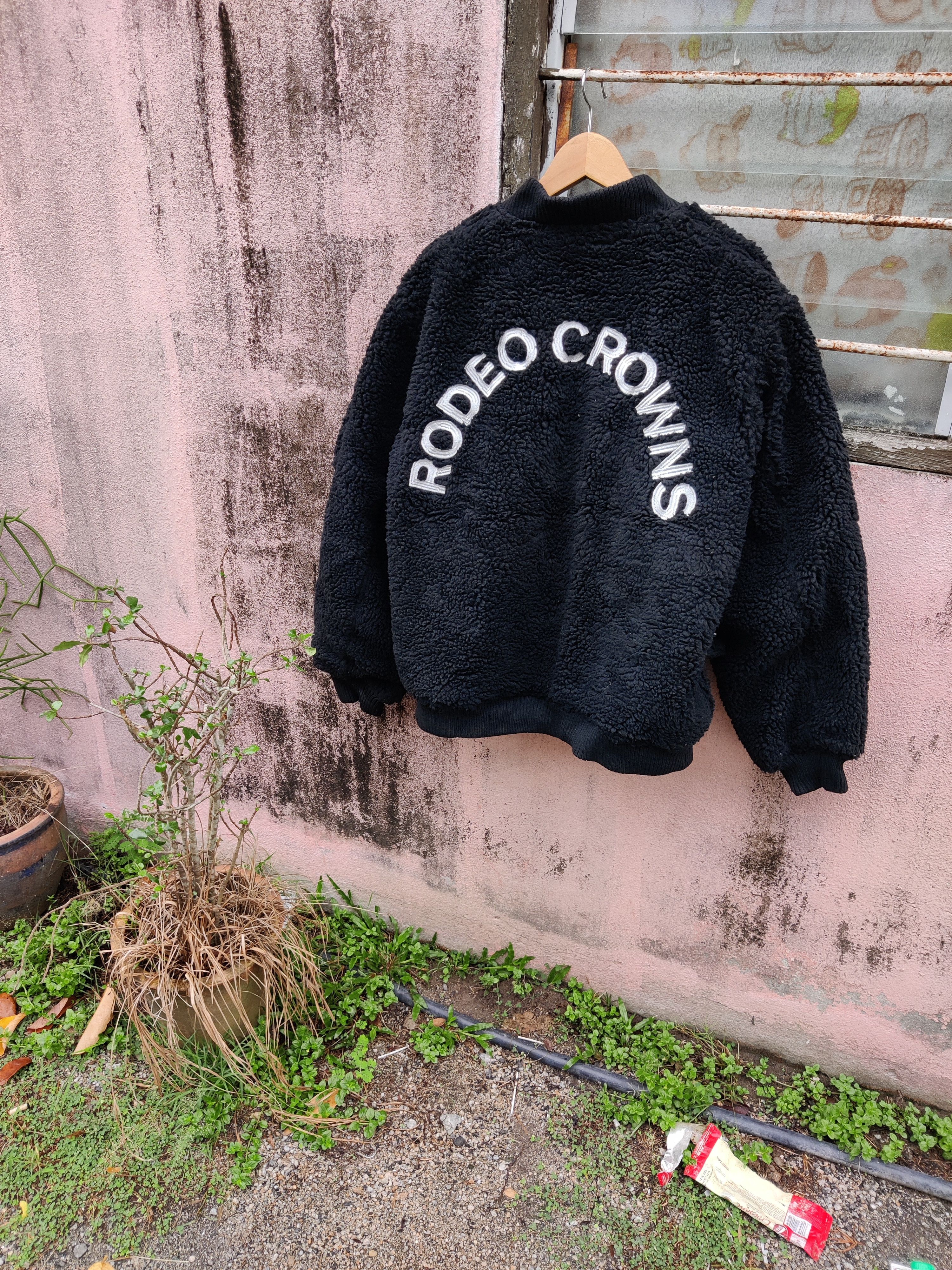 image of Very Vintage Offervintage Rodeo Crowns Faux Fur Bomber Fleece Jacket, Men's (Size XL)