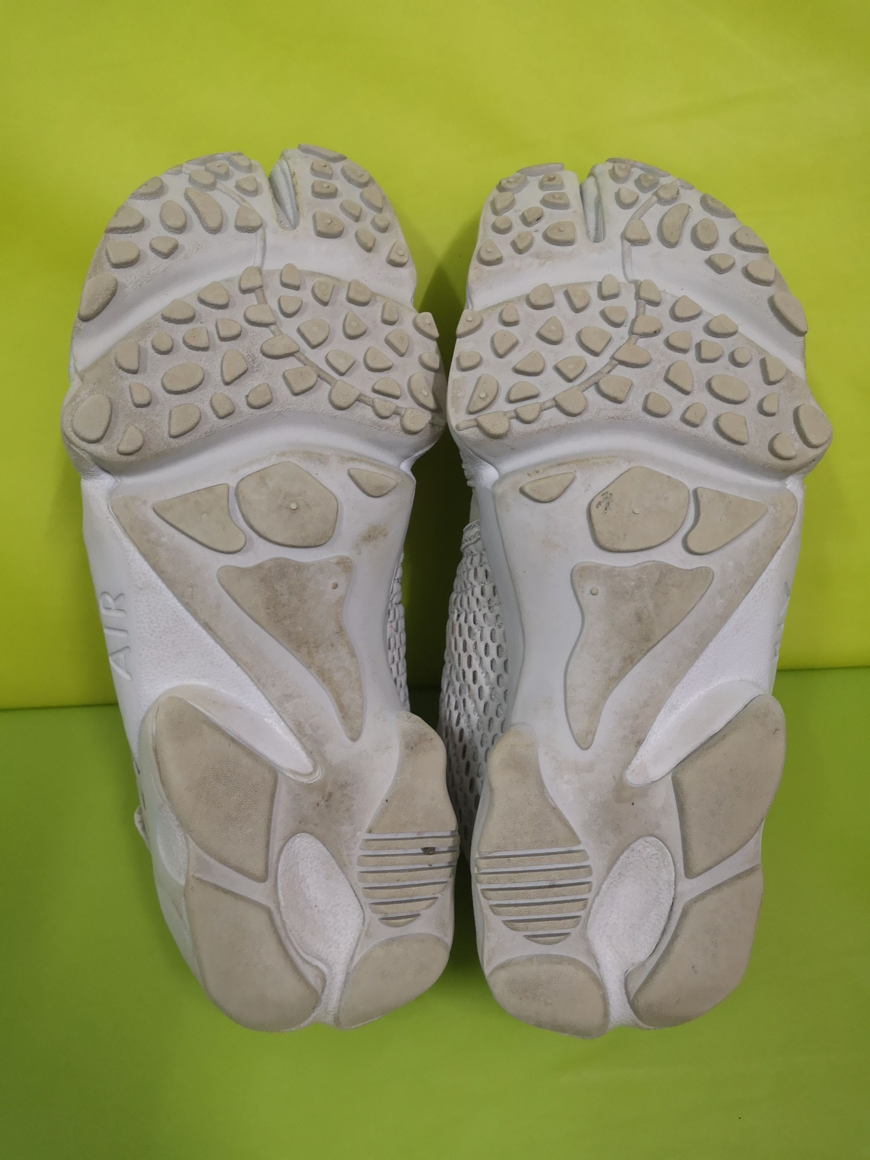 Nike Nike Air Rift Tabi Swoosh Size US 8 / EU 41 - 8 Thumbnail